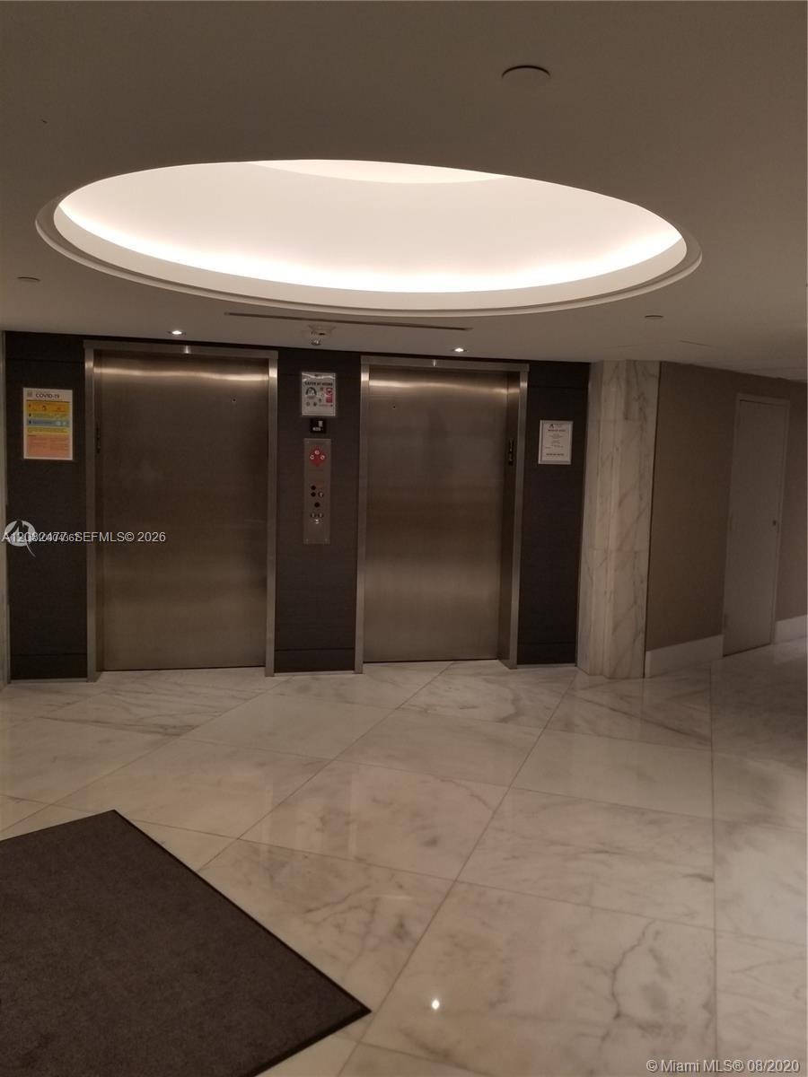 PARC CENTRAL AVENTURA EAS - Residential
