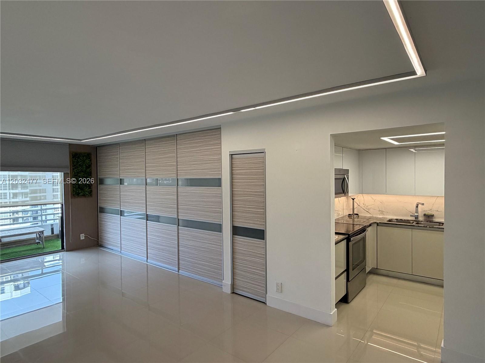 PARC CENTRAL AVENTURA EAS - Residential