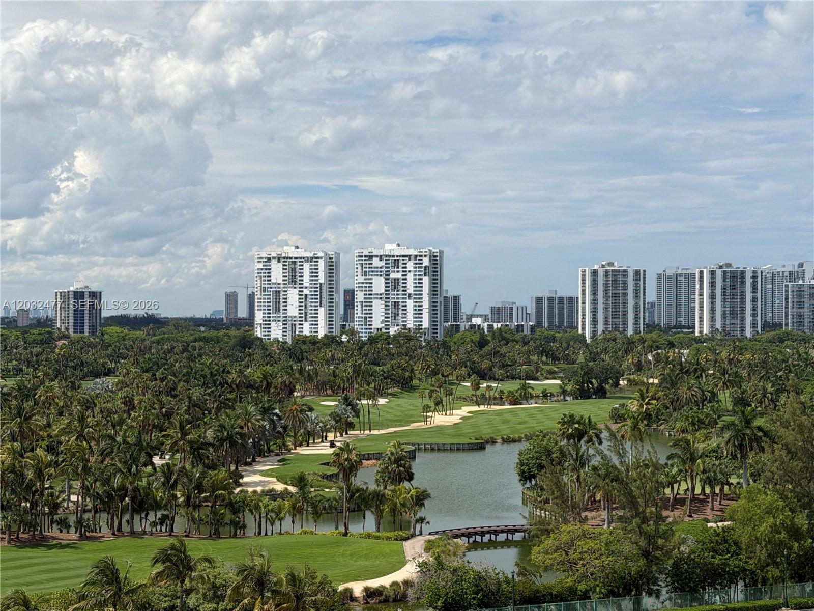 PARC CENTRAL AVENTURA EAS - Residential