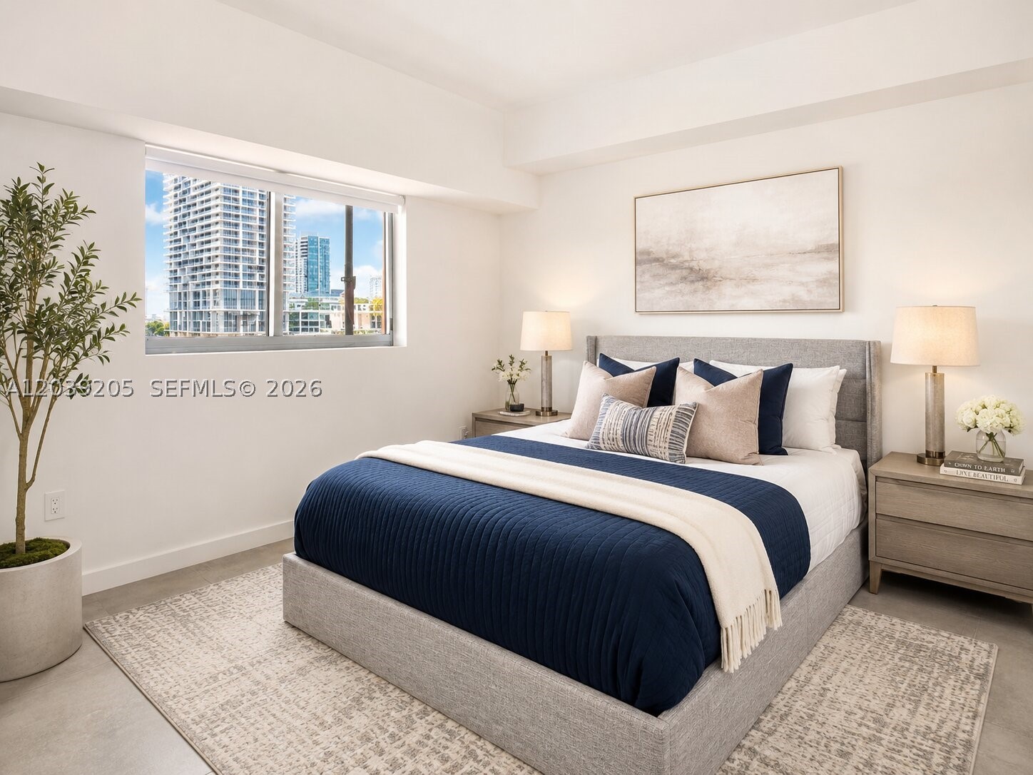 ICON BAY CONDO - Residential