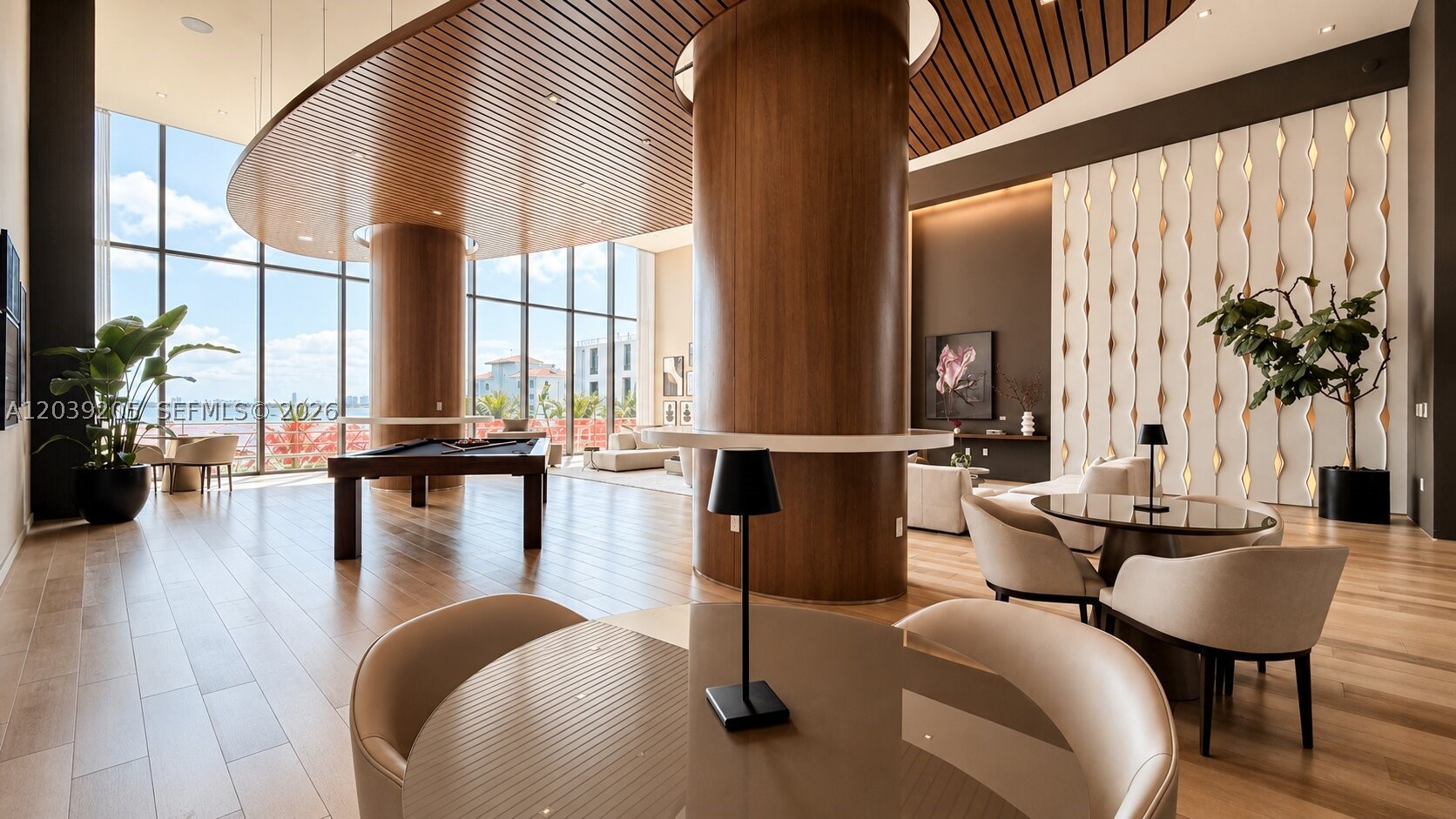 ICON BAY CONDO - Residential