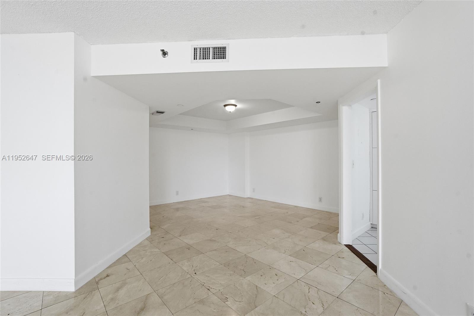 THE LANDMARK CONDO - Residential