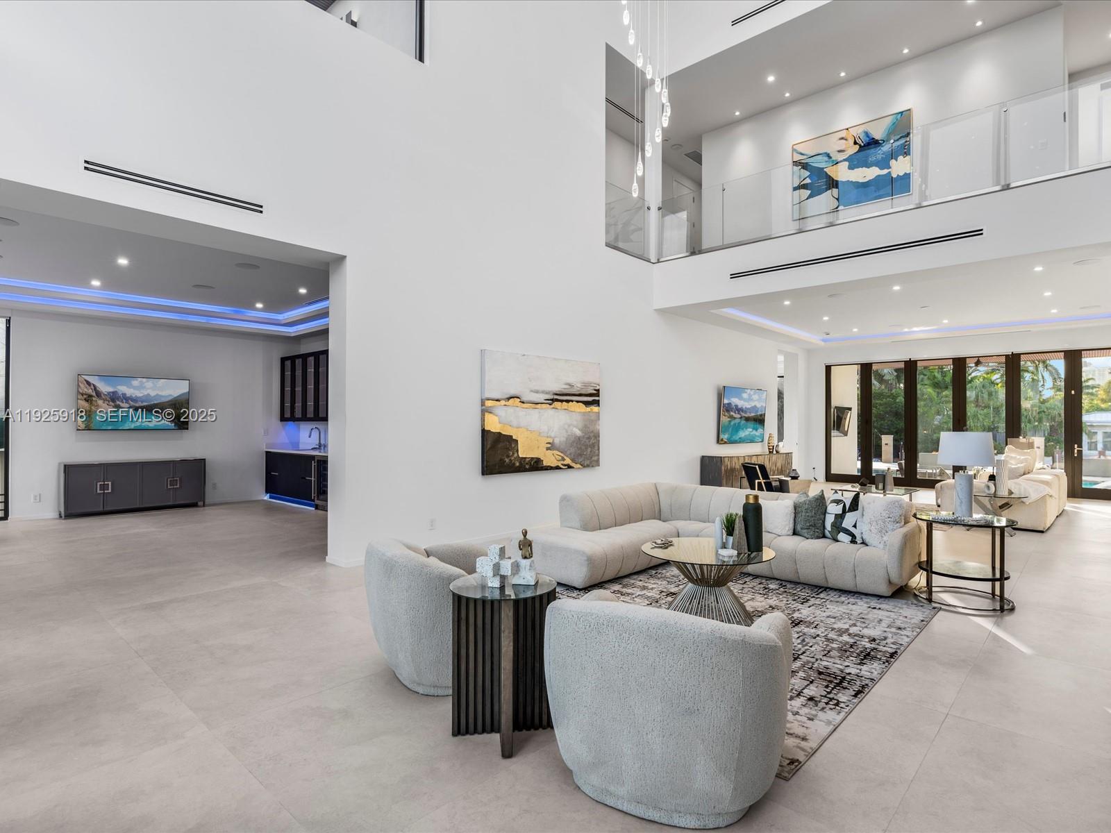 VENICE RESUB OF BLKS 5 & - Residential