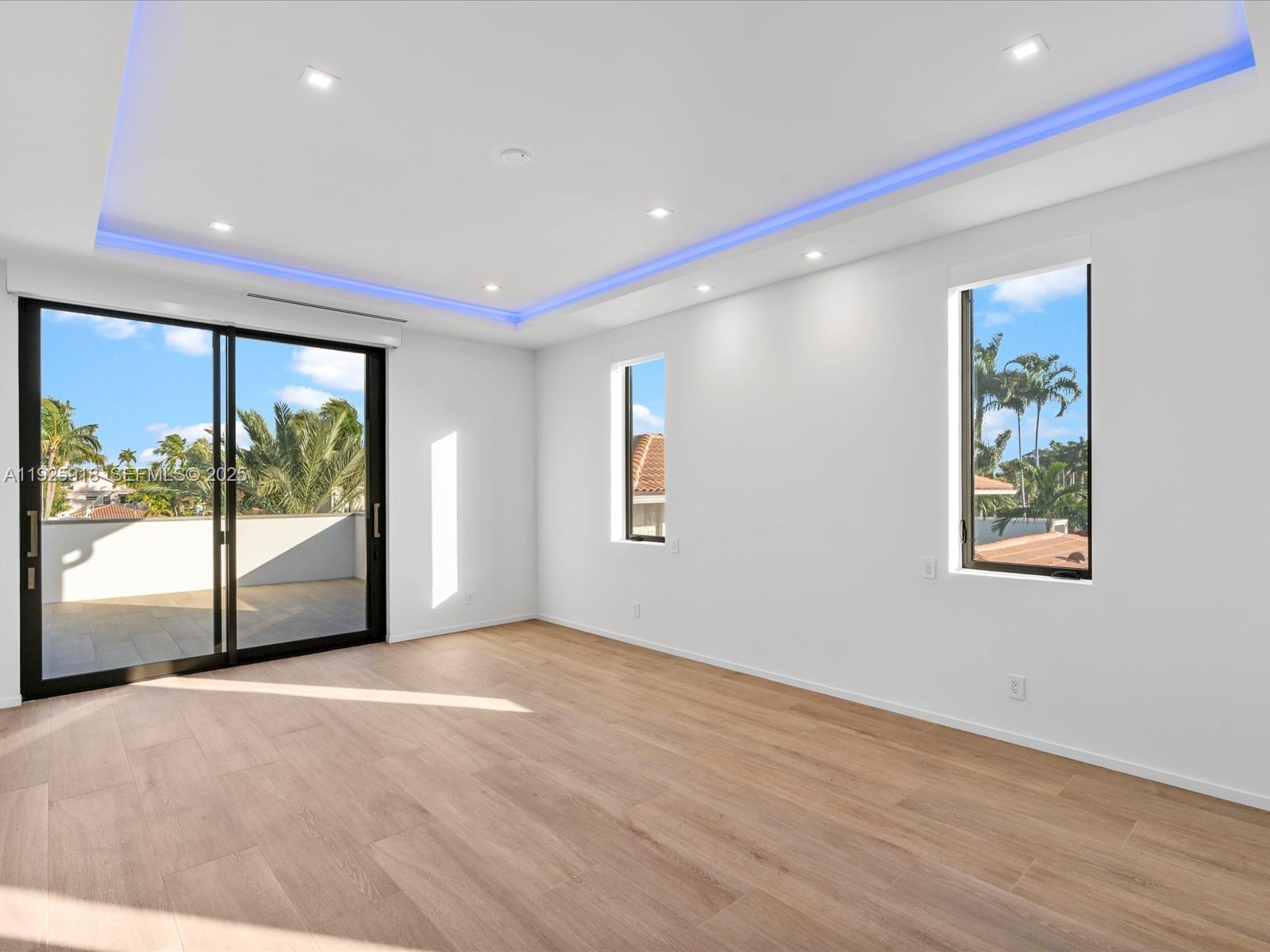 VENICE RESUB OF BLKS 5 & - Residential