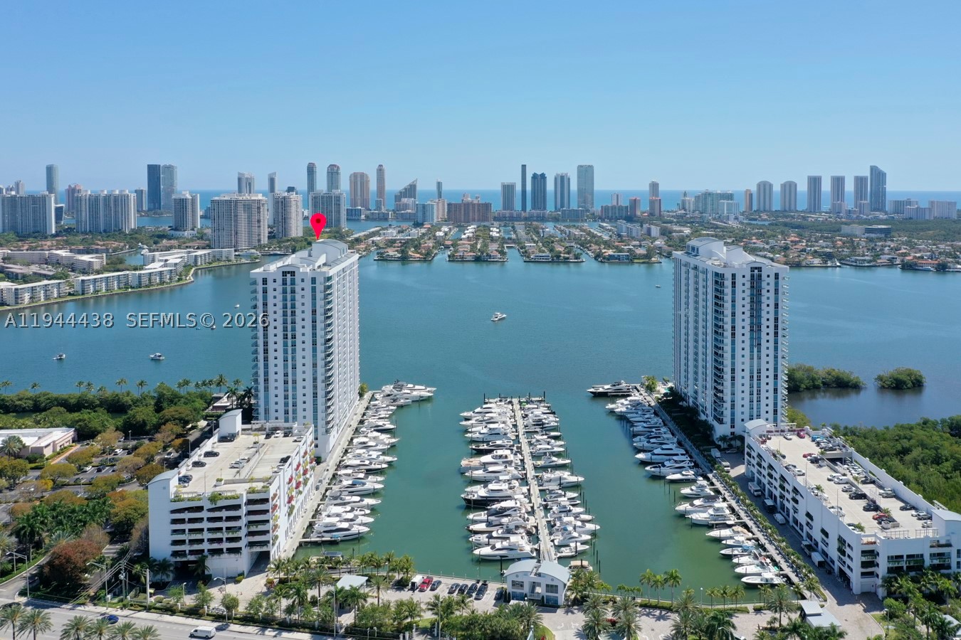 MARINA PALMS RESIDENCES - Residential