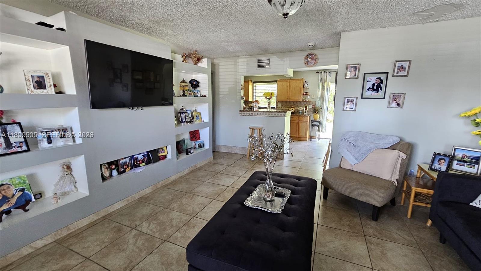 CROSS BRIAR I CONDO - Residential