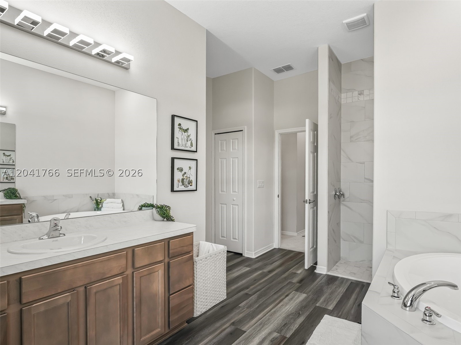 SummerHill - Residential
