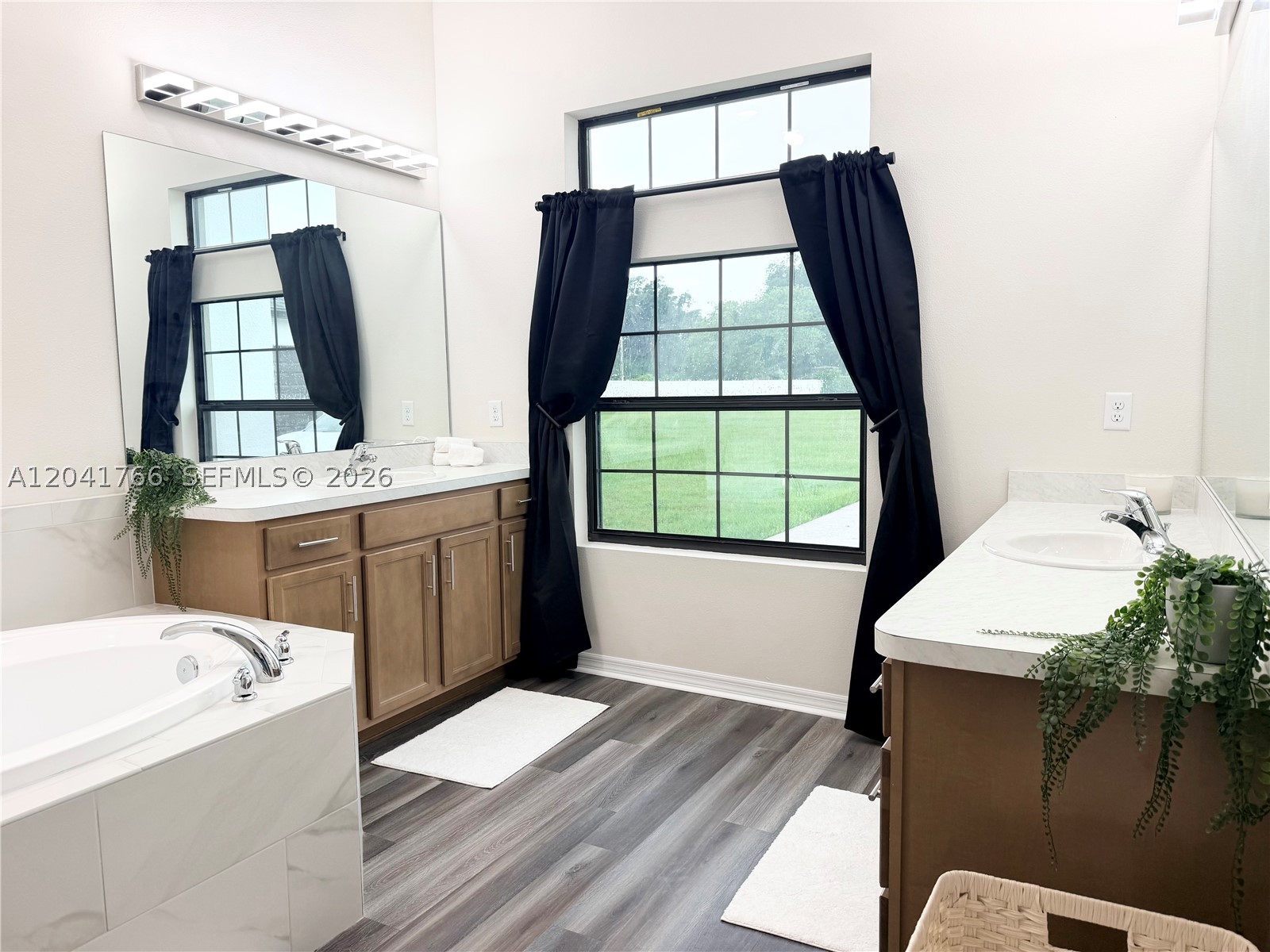 SummerHill - Residential