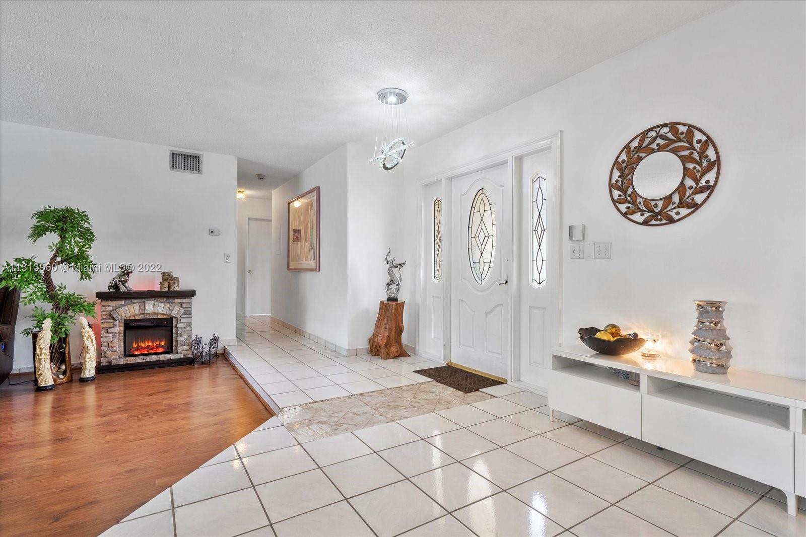 CANTELOPE SUB - Residential Lease