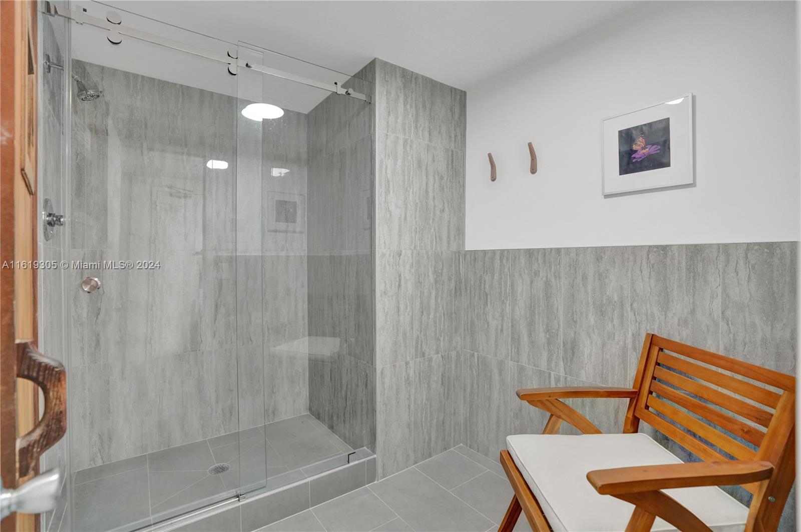 DORSET HOUSE CONDO - Residential Lease