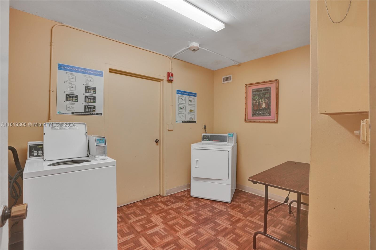 DORSET HOUSE CONDO - Residential Lease