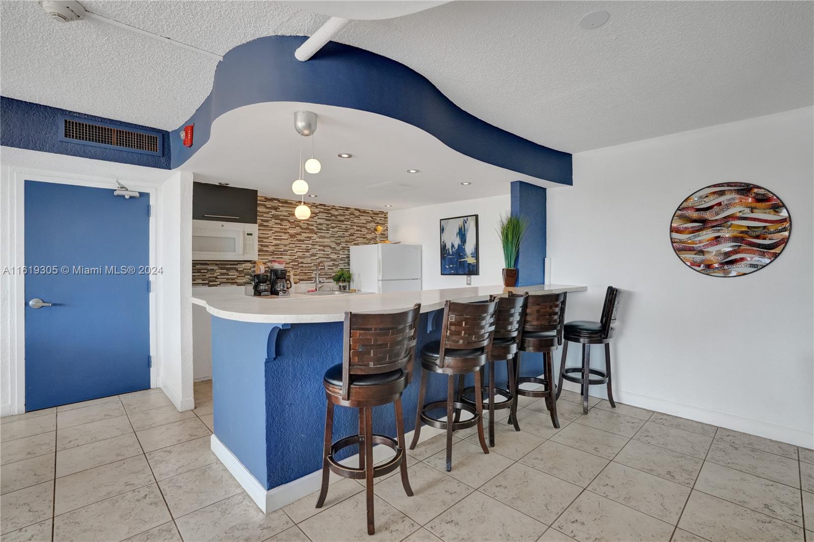 DORSET HOUSE CONDO - Residential Lease