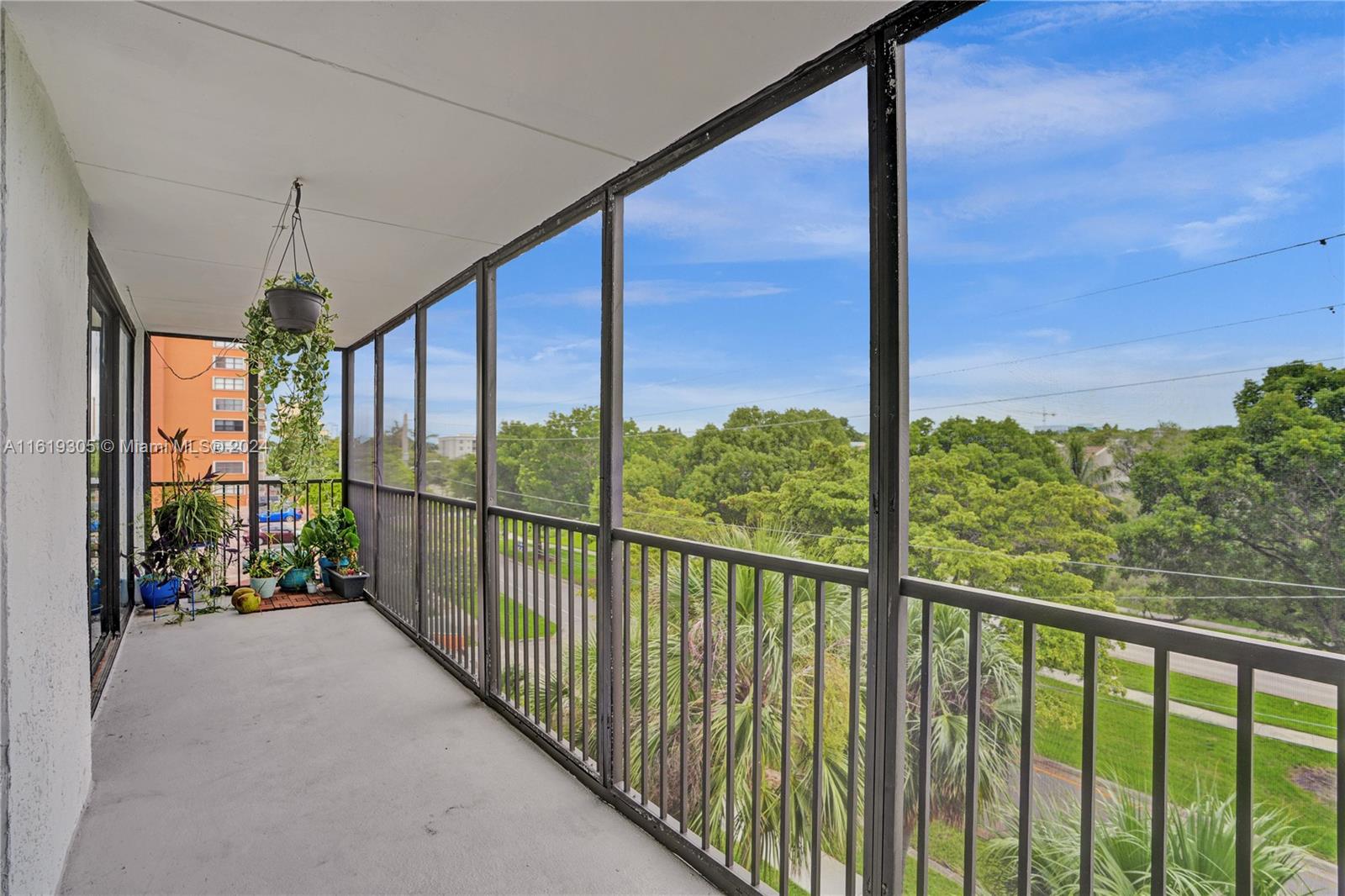 DORSET HOUSE CONDO - Residential Lease