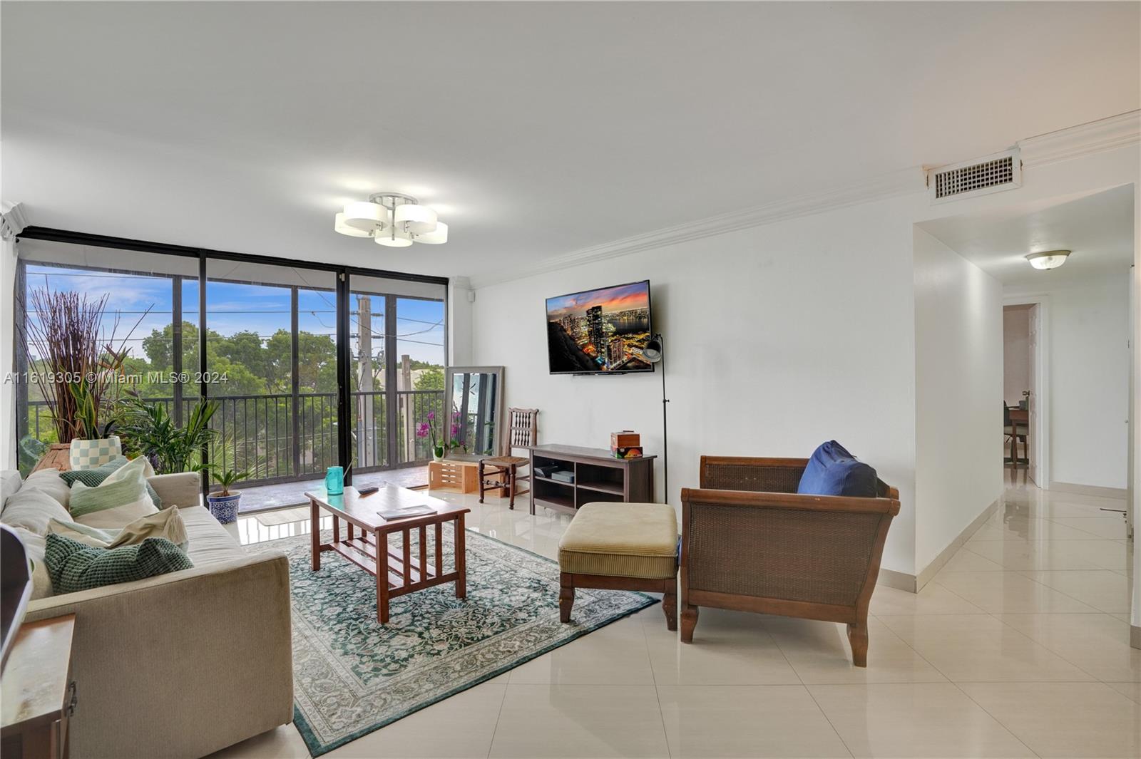 DORSET HOUSE CONDO - Residential Lease