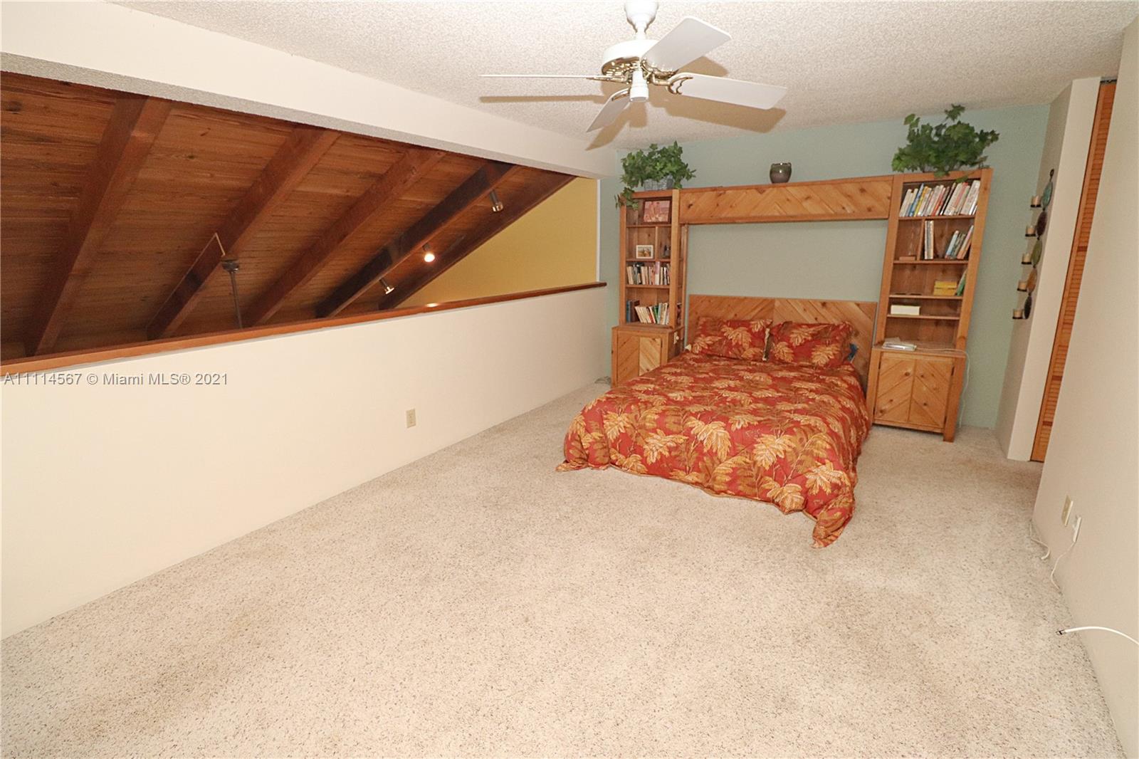EVERGLADES SUGAR & LAND C - Residential