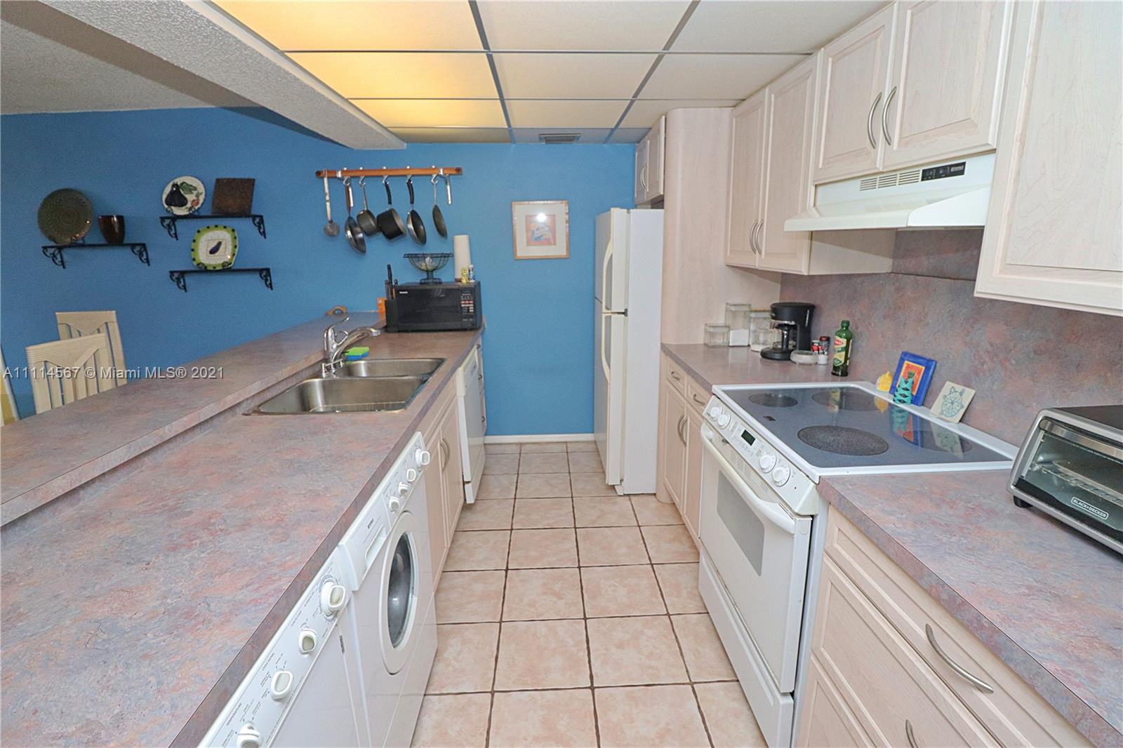 EVERGLADES SUGAR & LAND C - Residential
