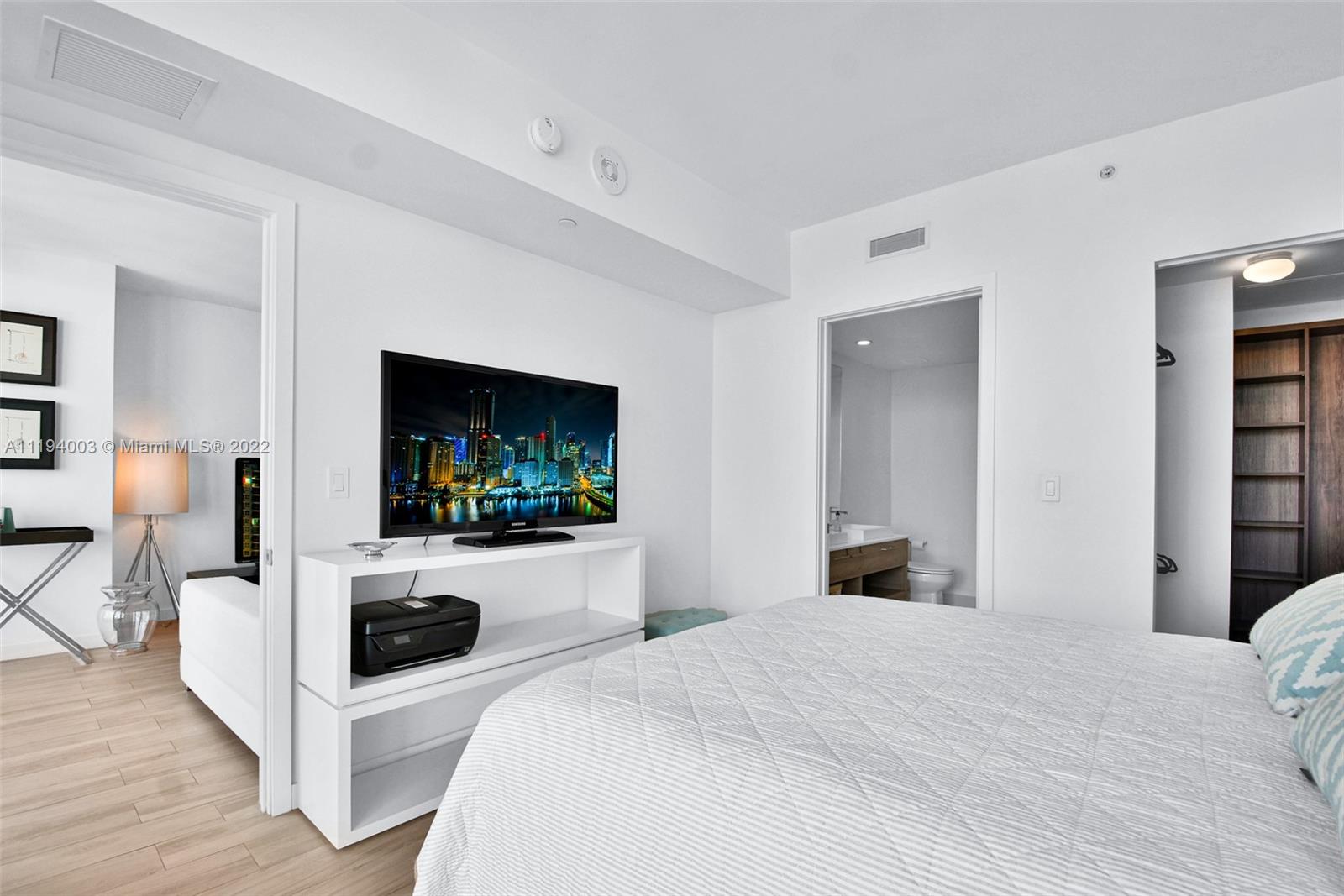 1300 S MIAMI AVENUE CONDO - Residential Lease