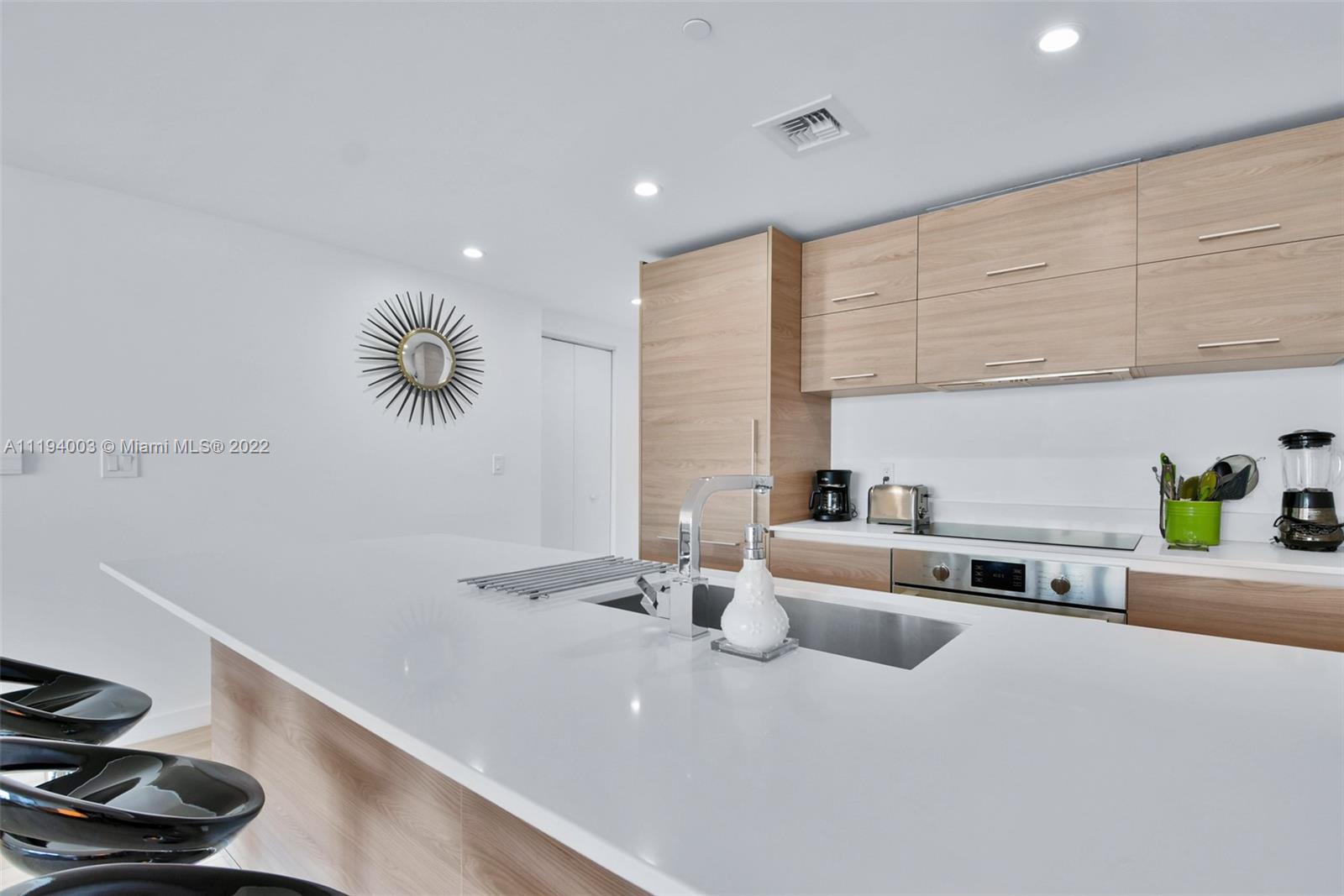 1300 S MIAMI AVENUE CONDO - Residential Lease