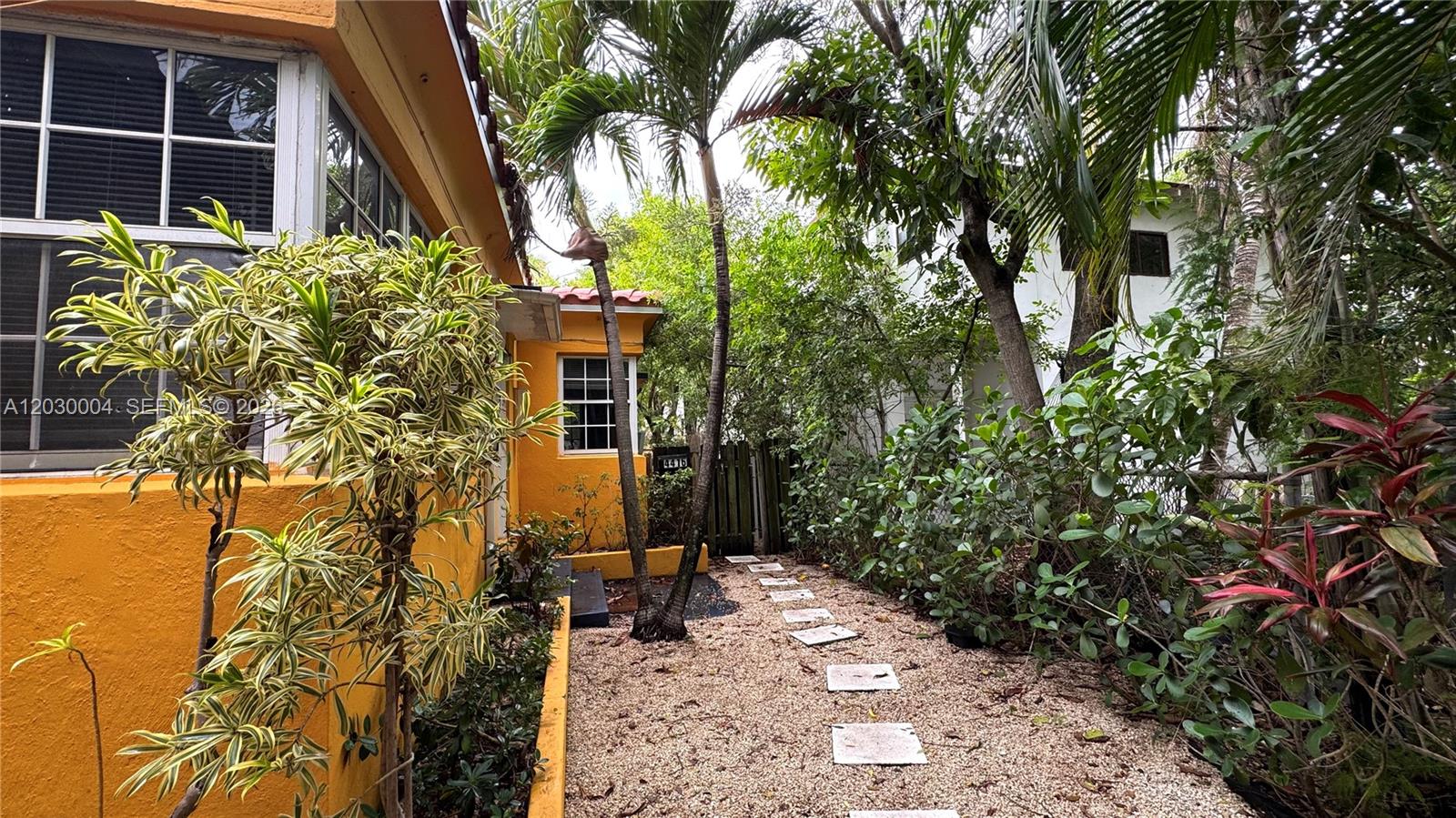 BILTMORE SUB - Residential Lease