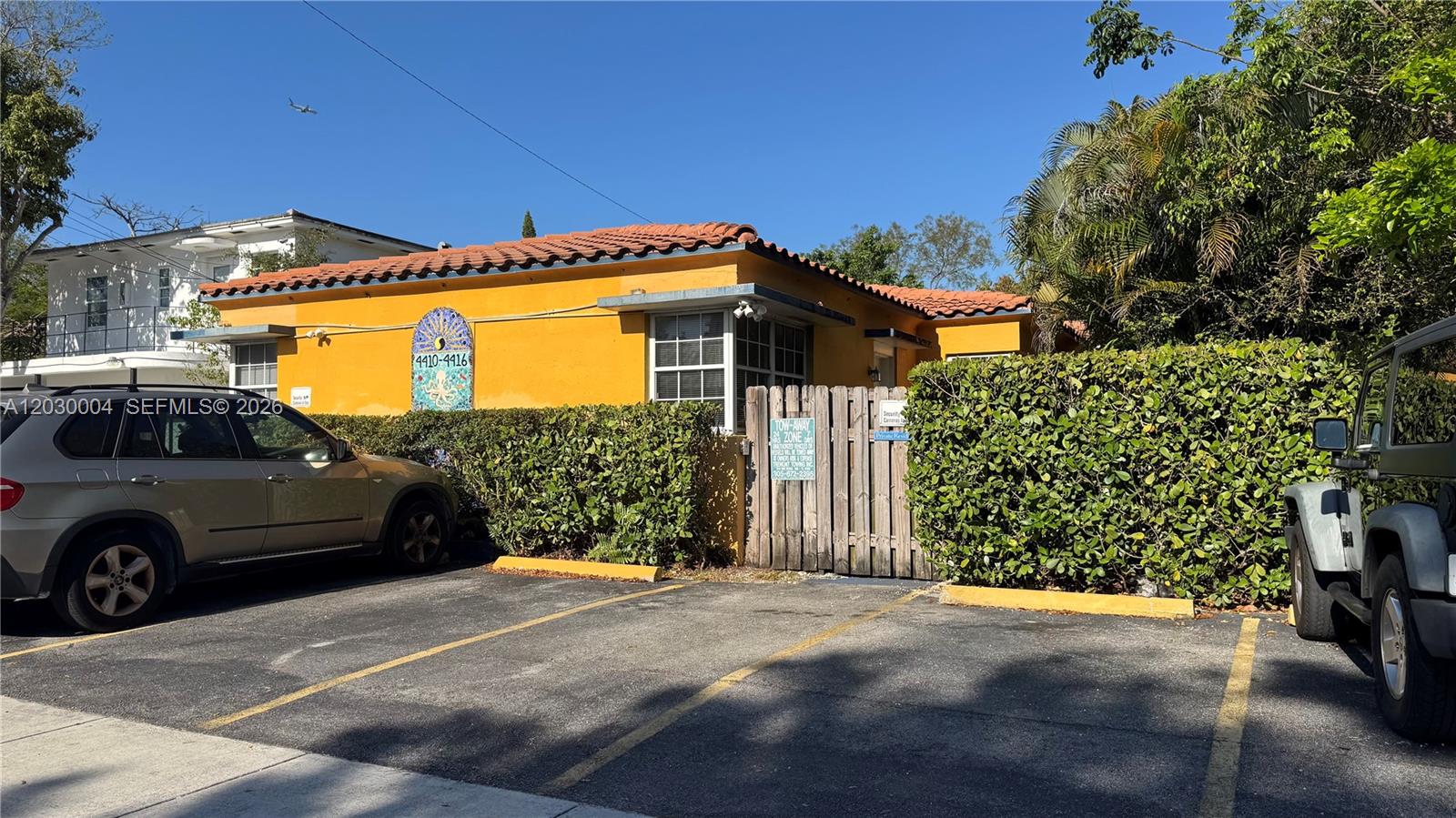 BILTMORE SUB - Residential Lease