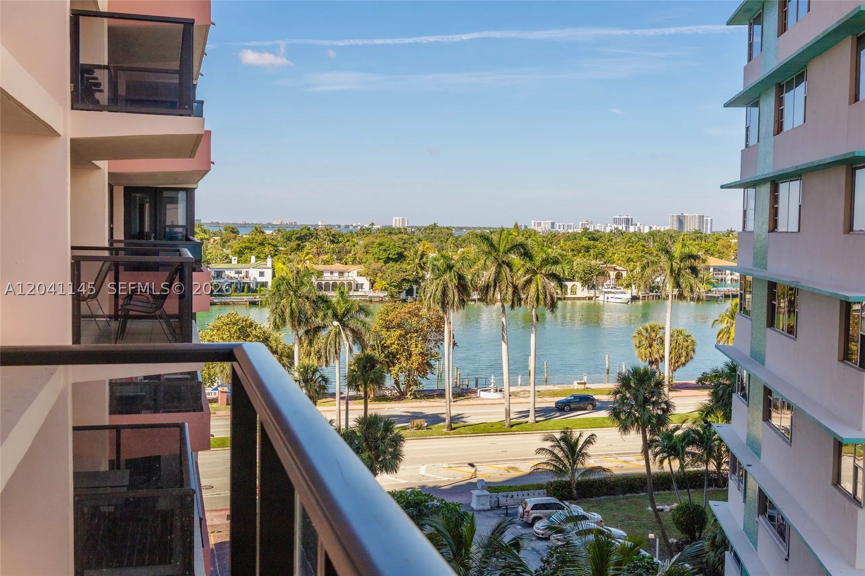 THE ALEXANDER CONDO - Residential