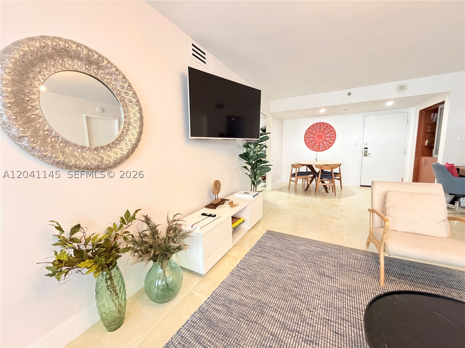 THE ALEXANDER CONDO - Residential