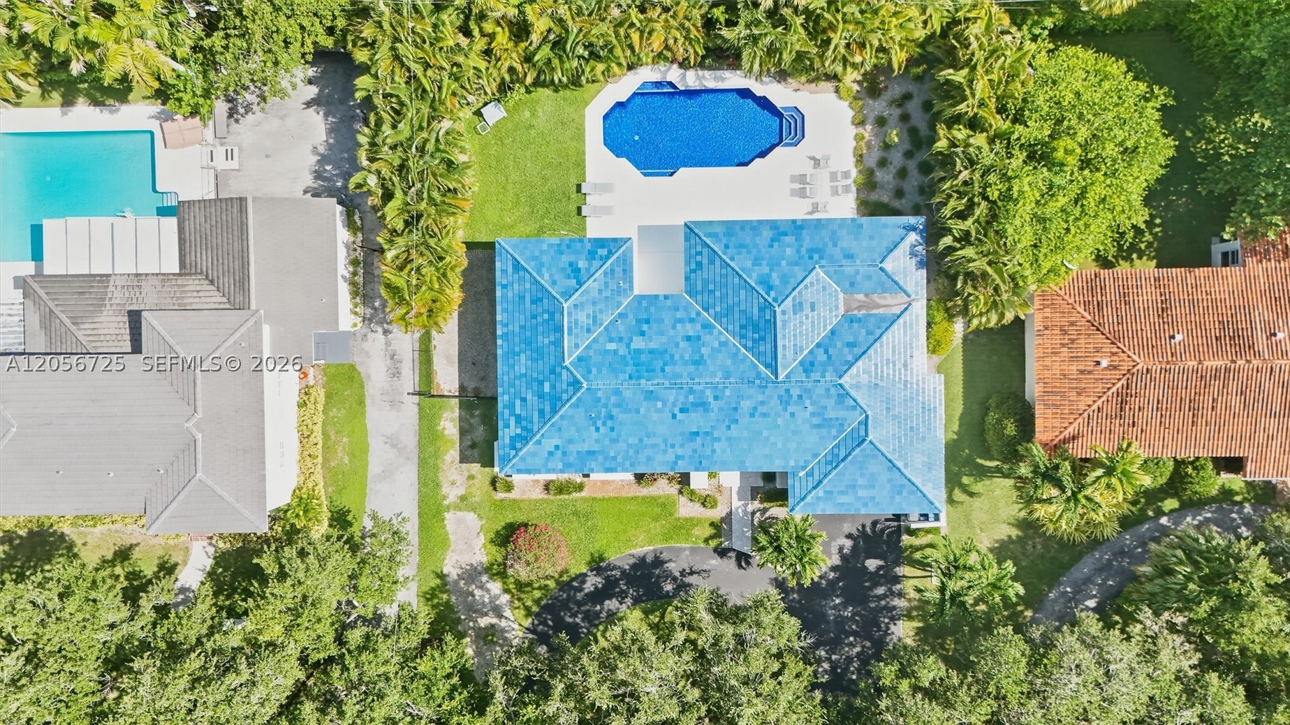 CORAL GABLES BISC BAY SEC - Residential