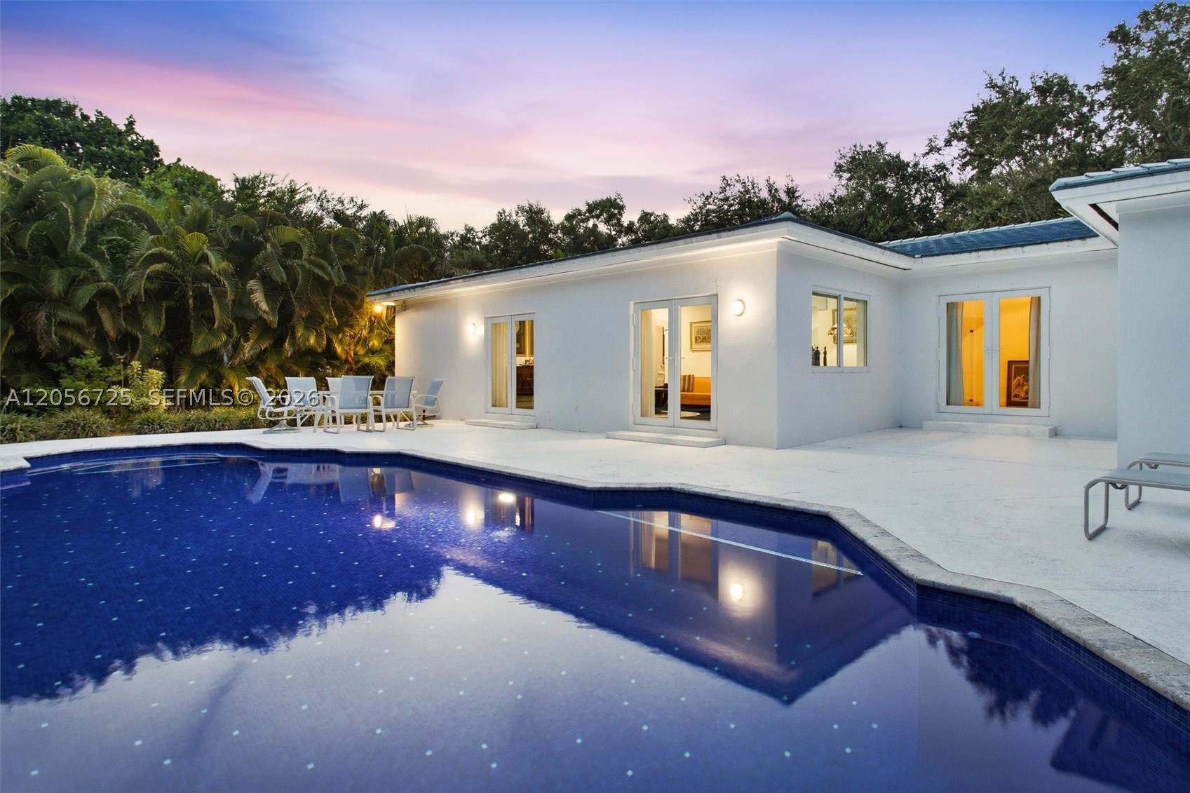 CORAL GABLES BISC BAY SEC - Residential
