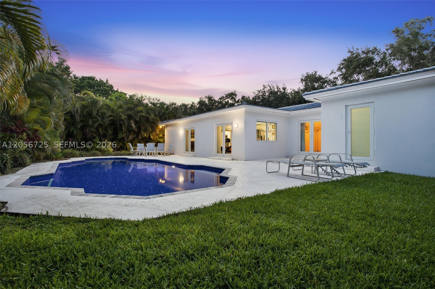 CORAL GABLES BISC BAY SEC - Residential