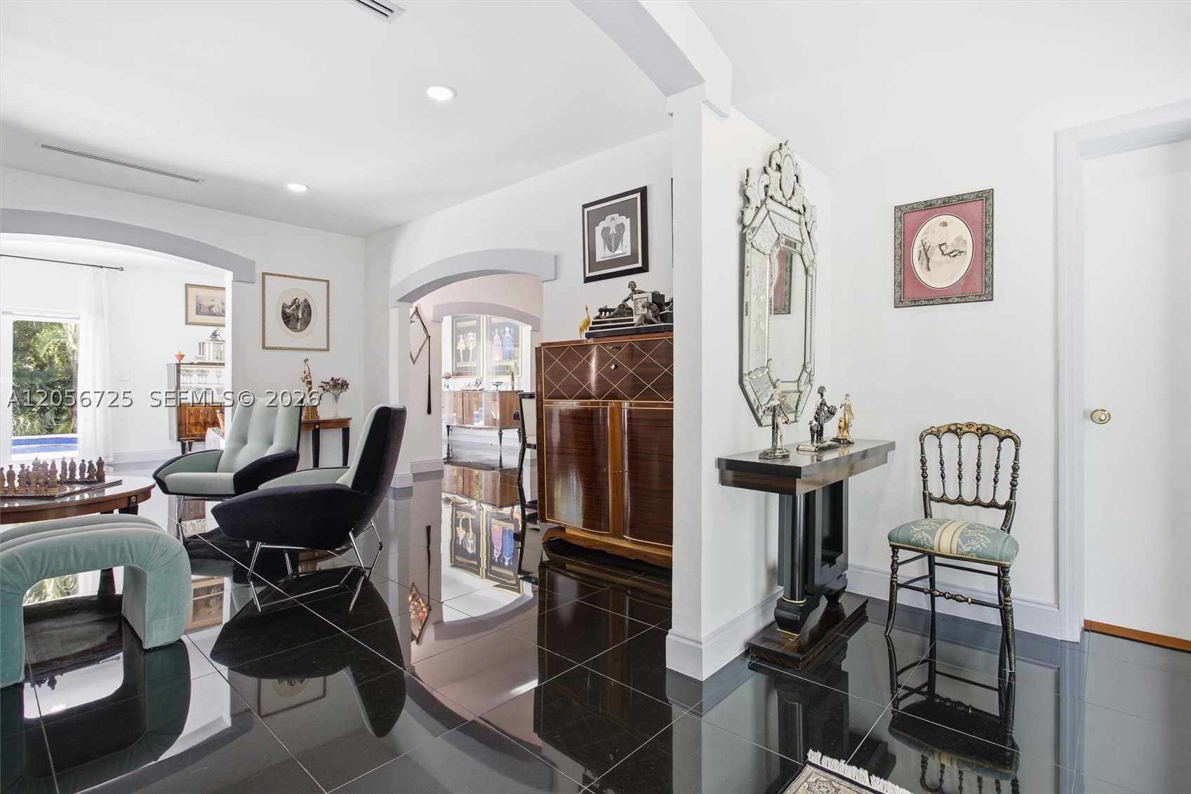 CORAL GABLES BISC BAY SEC - Residential