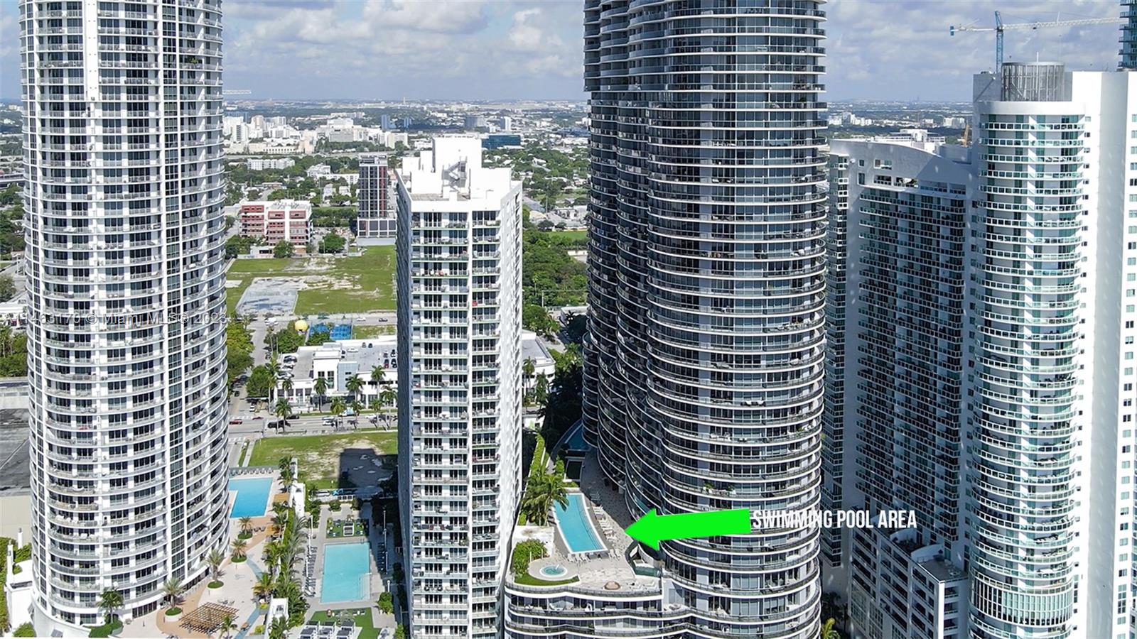 ARIA ON THE BAY CONDO - Residential