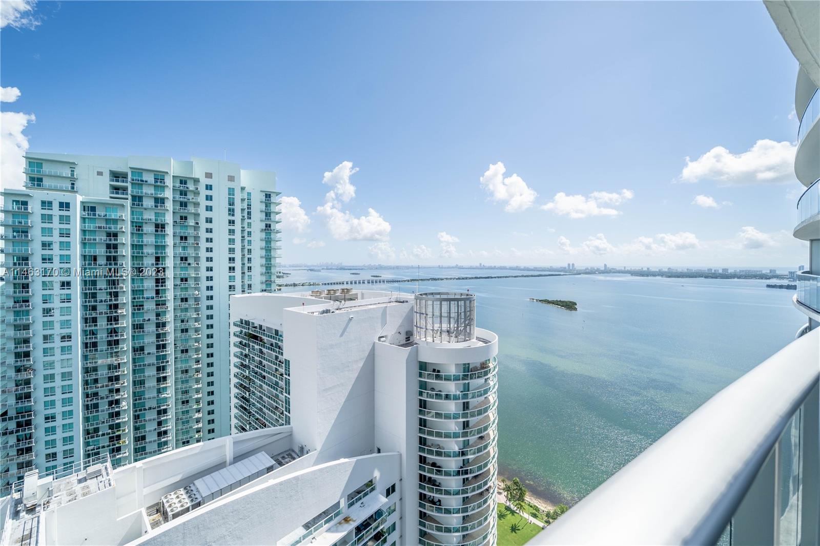 ARIA ON THE BAY CONDO - Residential