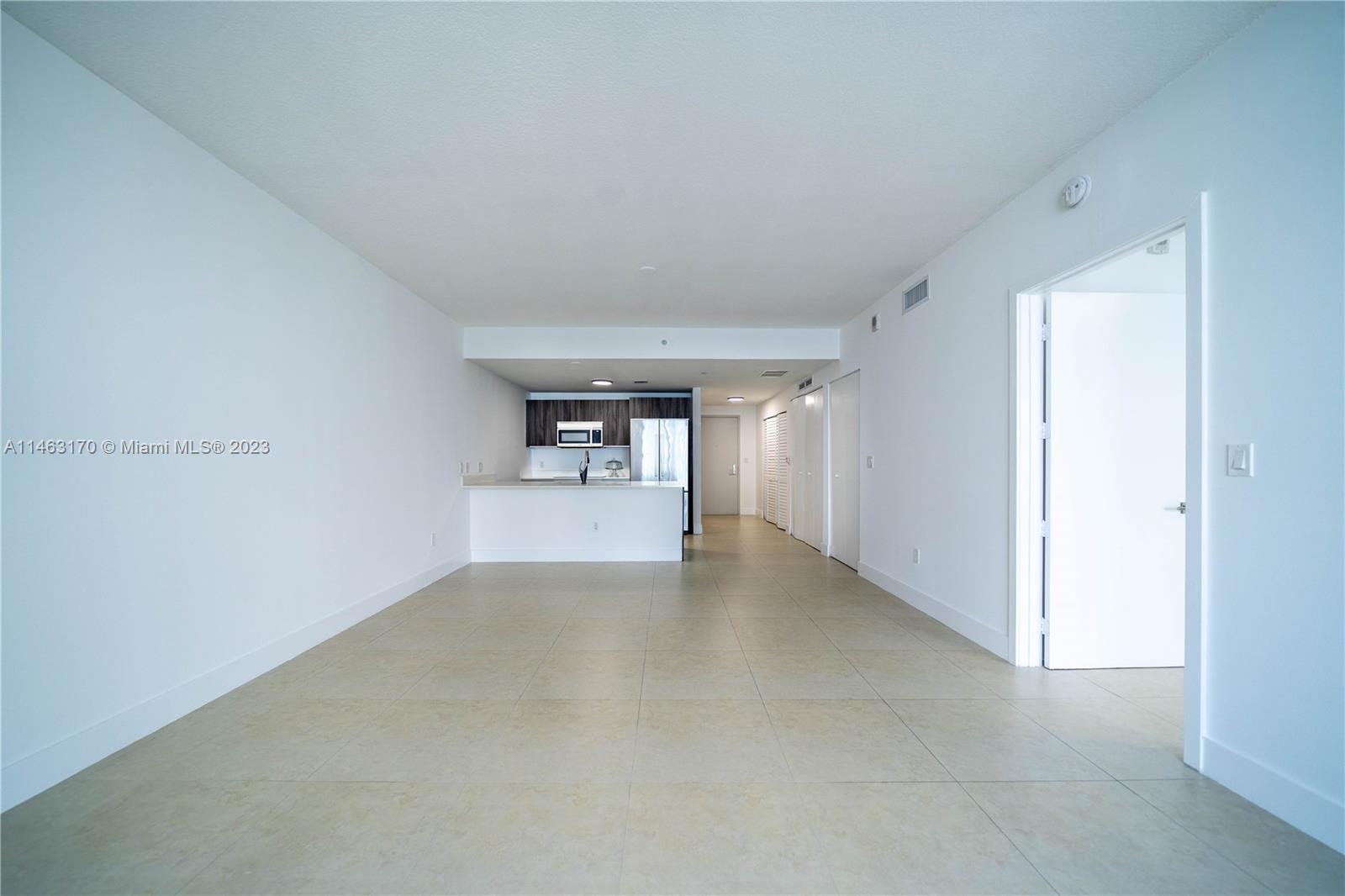 ARIA ON THE BAY CONDO - Residential