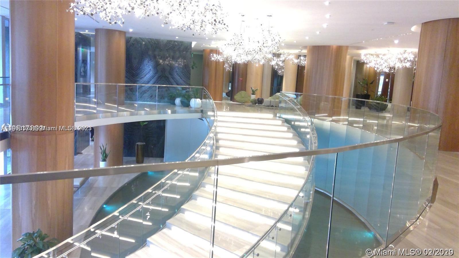 ARIA ON THE BAY CONDO - Residential