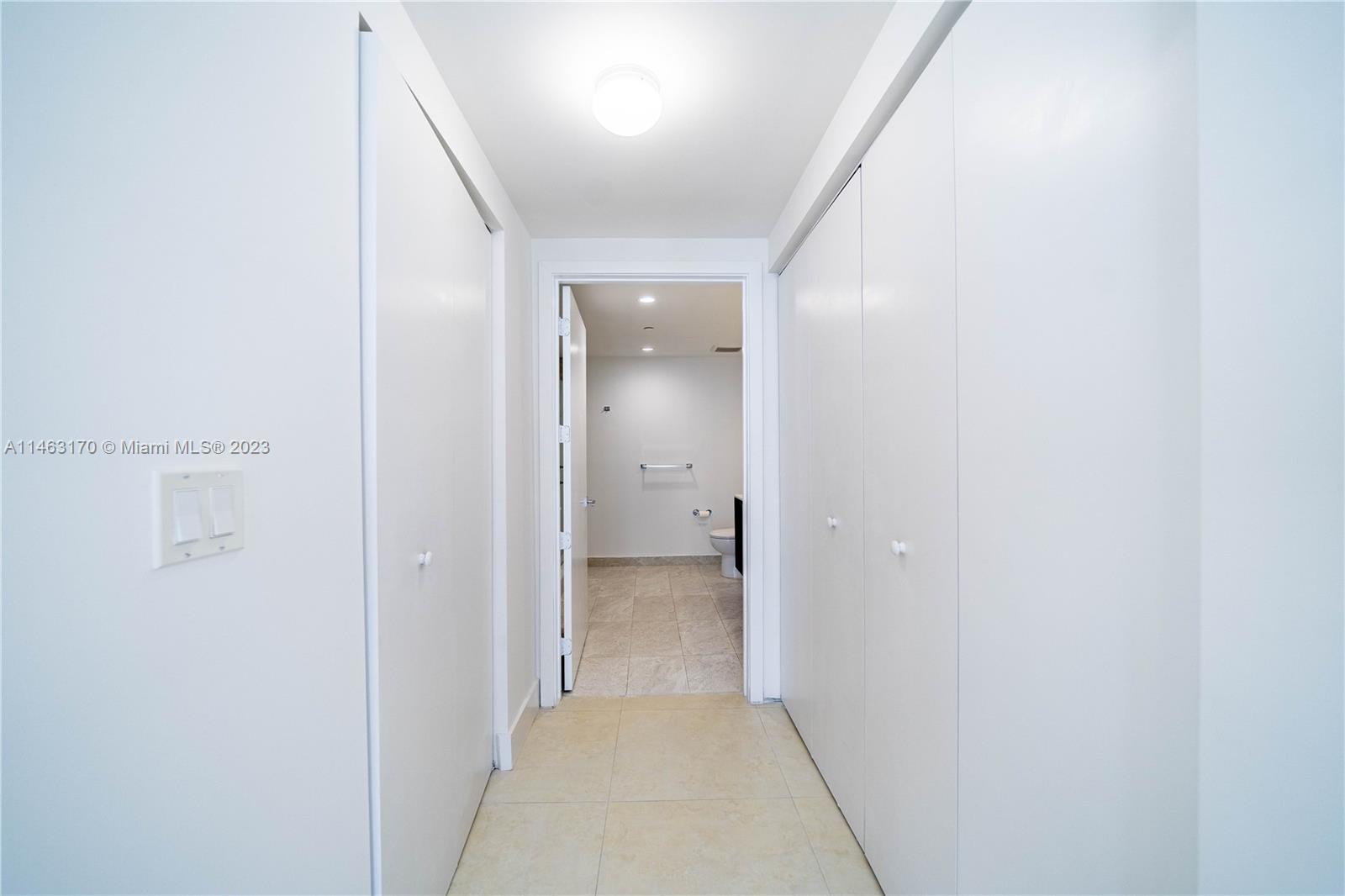 ARIA ON THE BAY CONDO - Residential