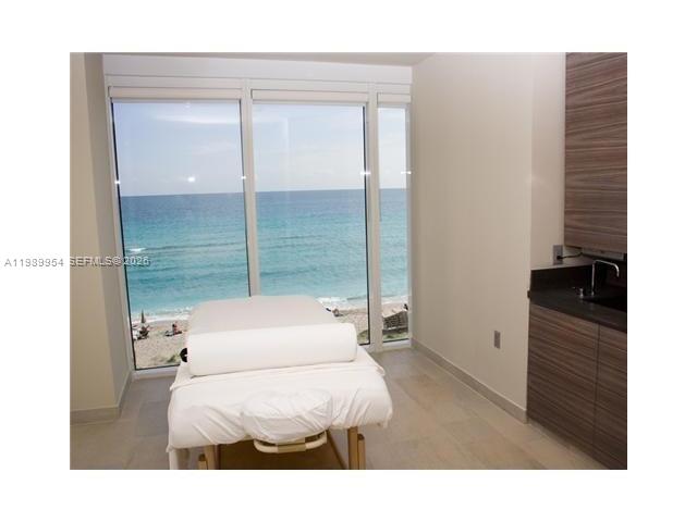 BEACH CLUB TWO CONDO - Residential