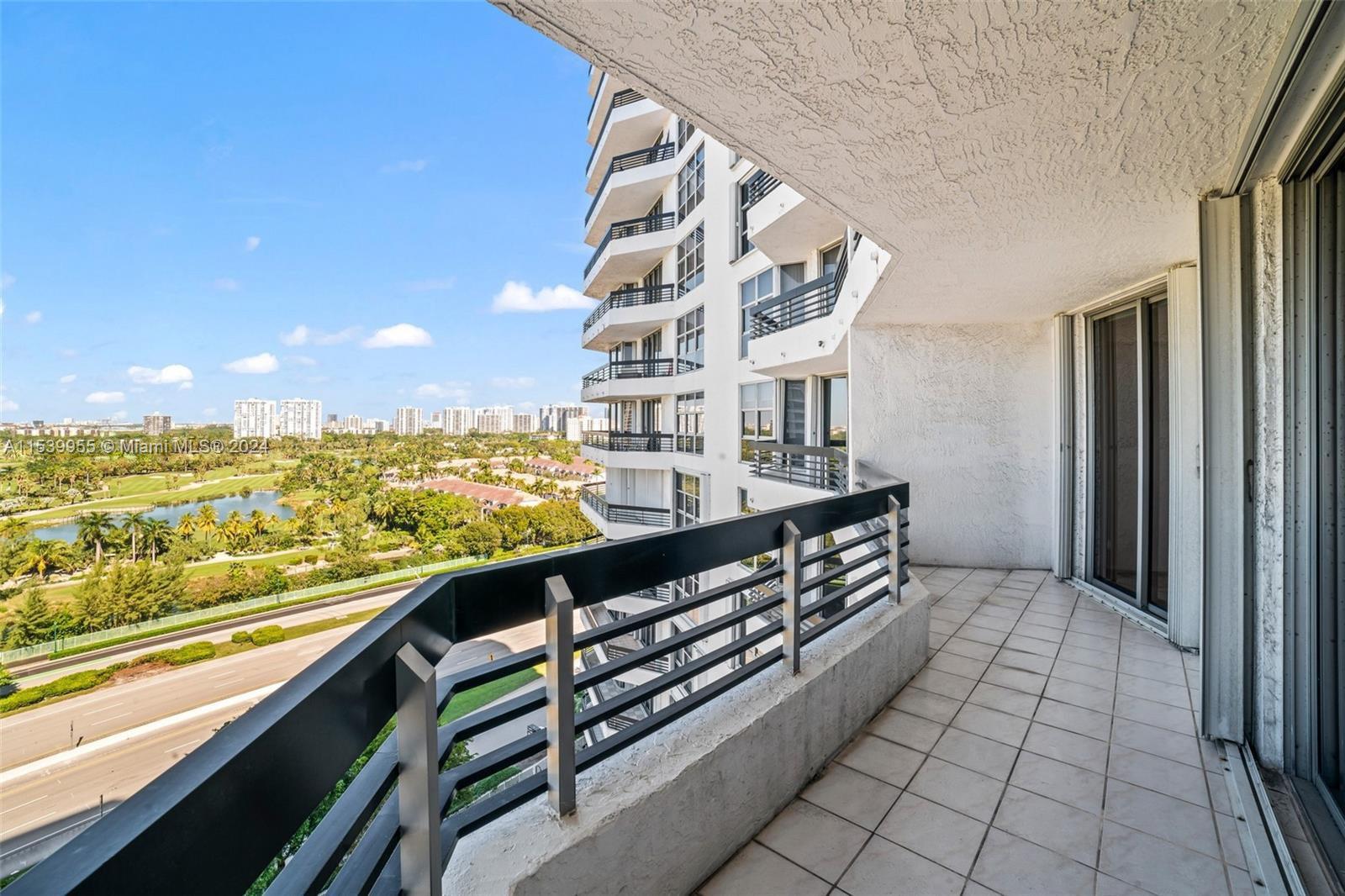 MYSTIC POINTE TOWER 600 C - Residential Lease