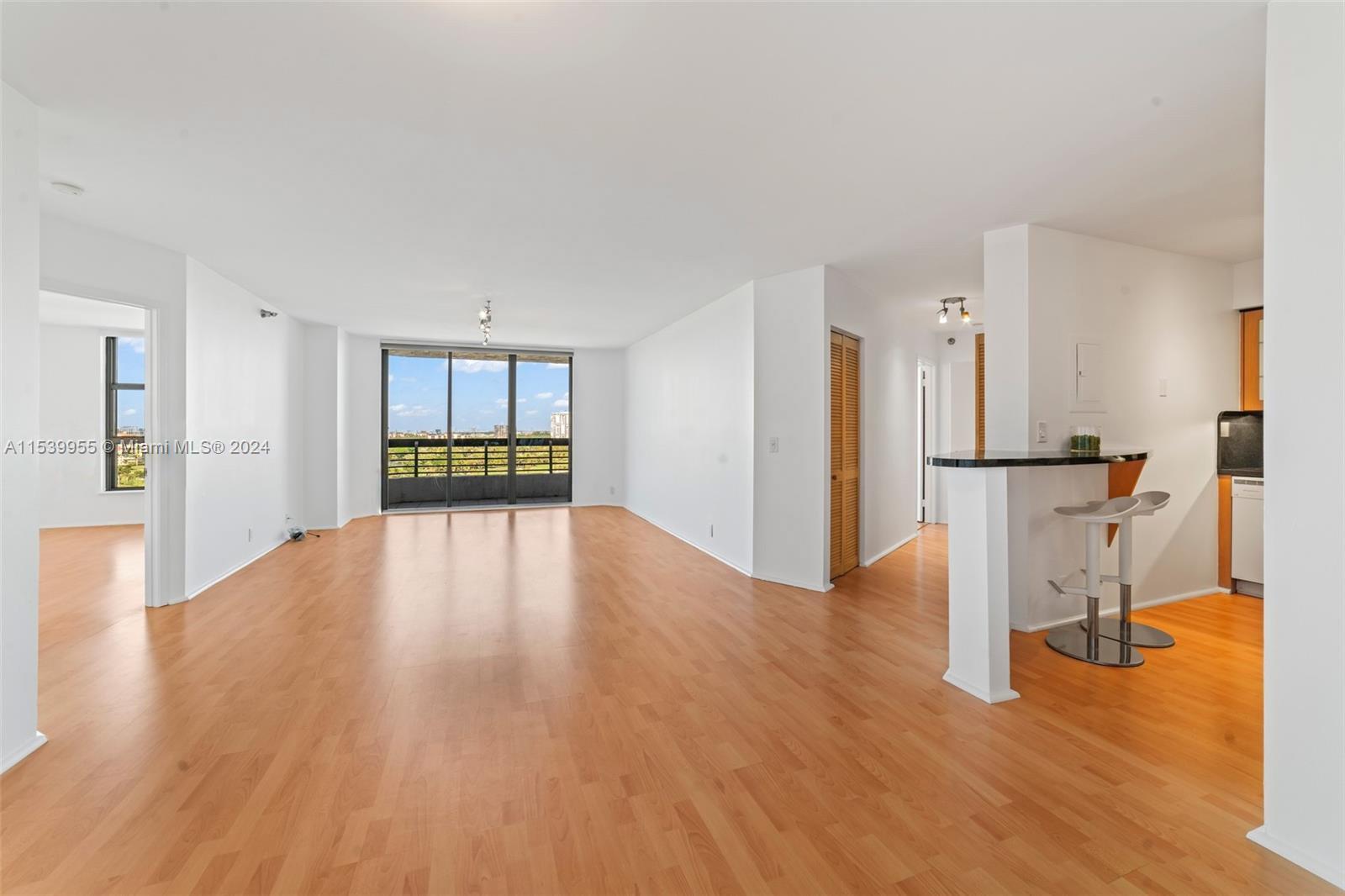 MYSTIC POINTE TOWER 600 C - Residential Lease