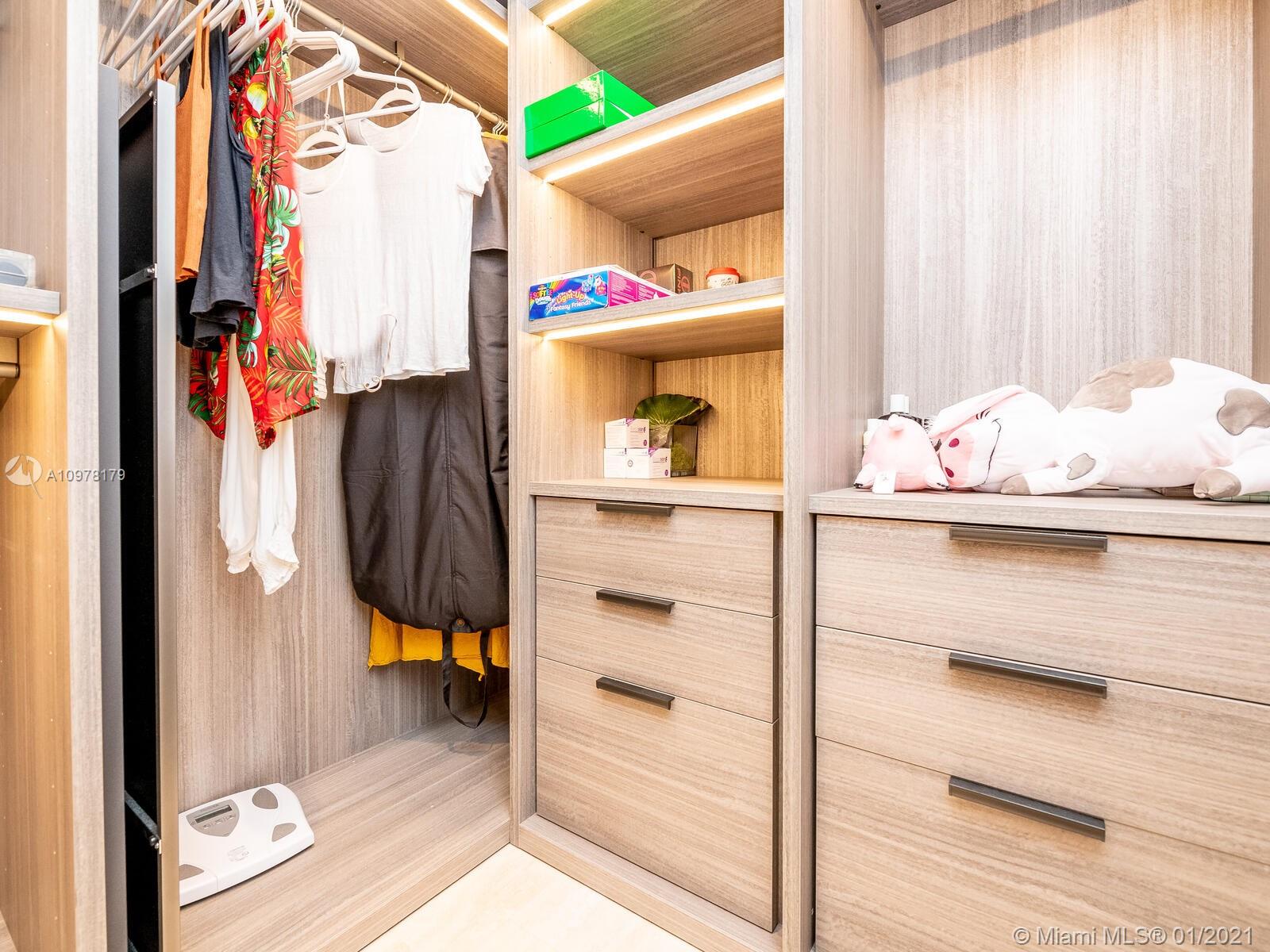 SURF CLUB CONDO - Residential