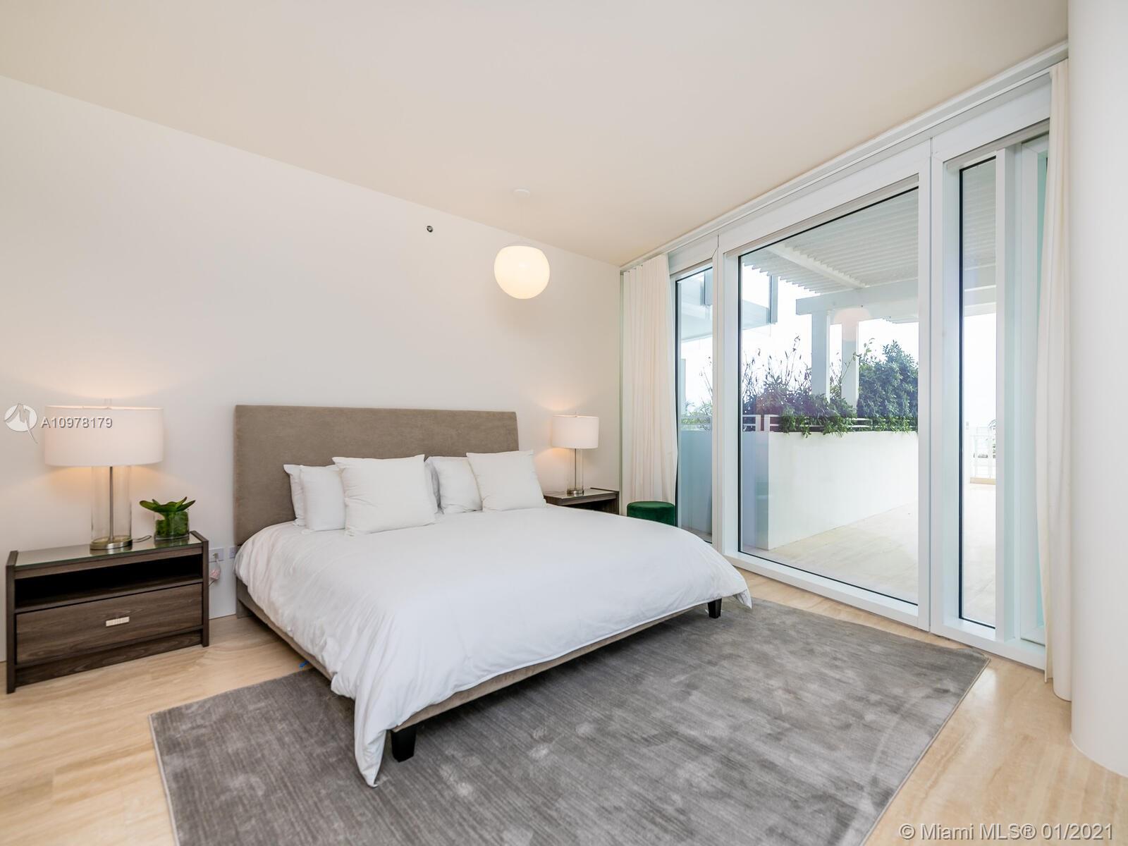 SURF CLUB CONDO - Residential