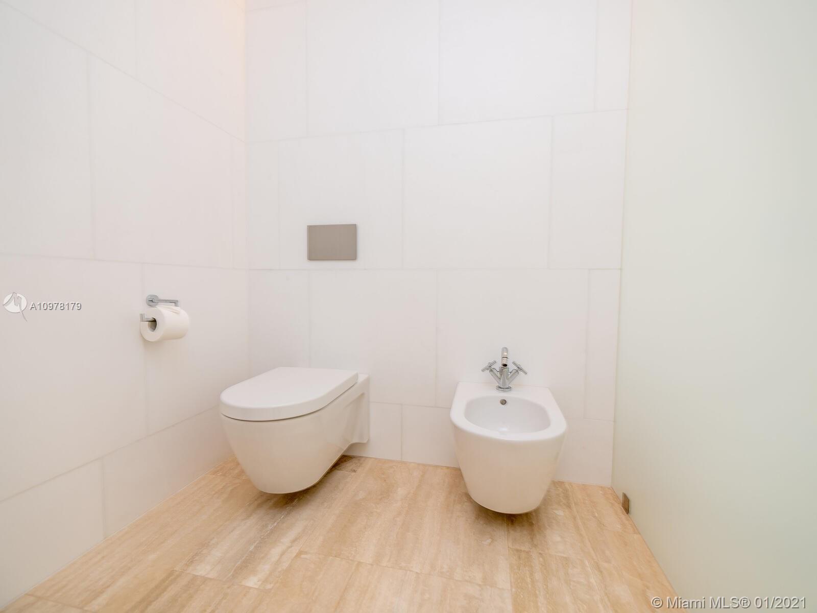SURF CLUB CONDO - Residential