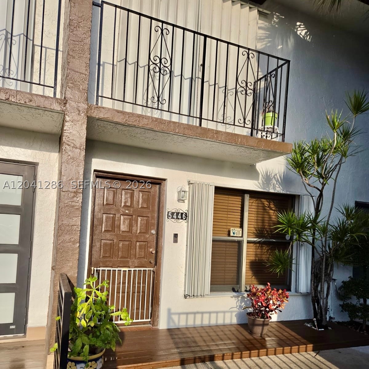 2BR/1.5BA waterfront home with a brand new roof and spectacular lake views. Features an expansive wood deck, covered patio, front porch, and private outdoor living spaces ideal for entertaining. Well-maintained and ready for your personal updates. Prime Hialeah location close to shopping, schools, and major highways.