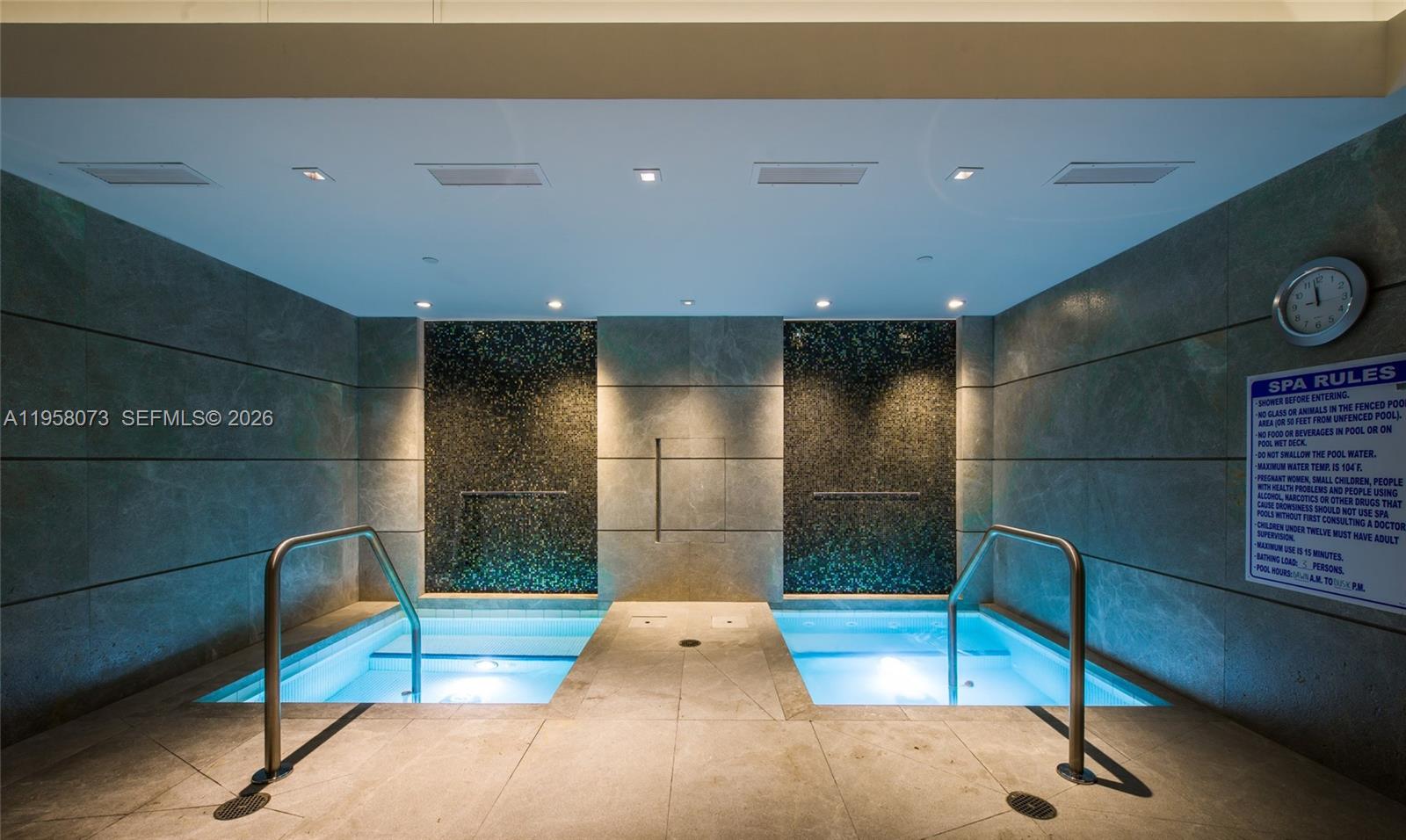1010 Brickell Condo - Residential