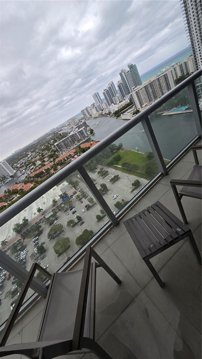BEACHWALK CONDOMINIUM - Residential