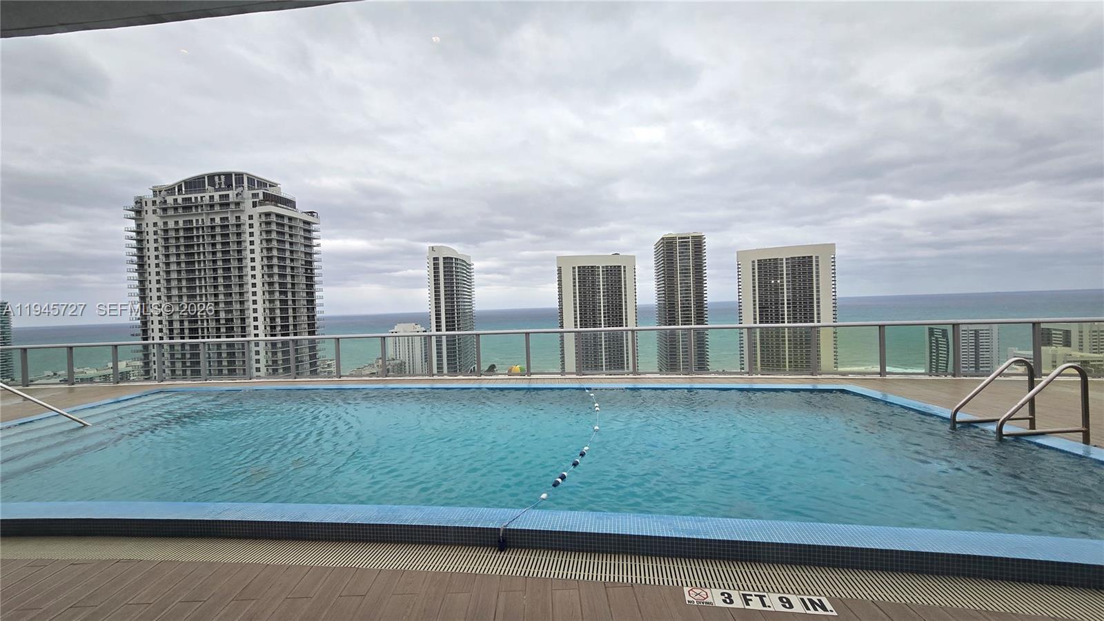 BEACHWALK CONDOMINIUM - Residential
