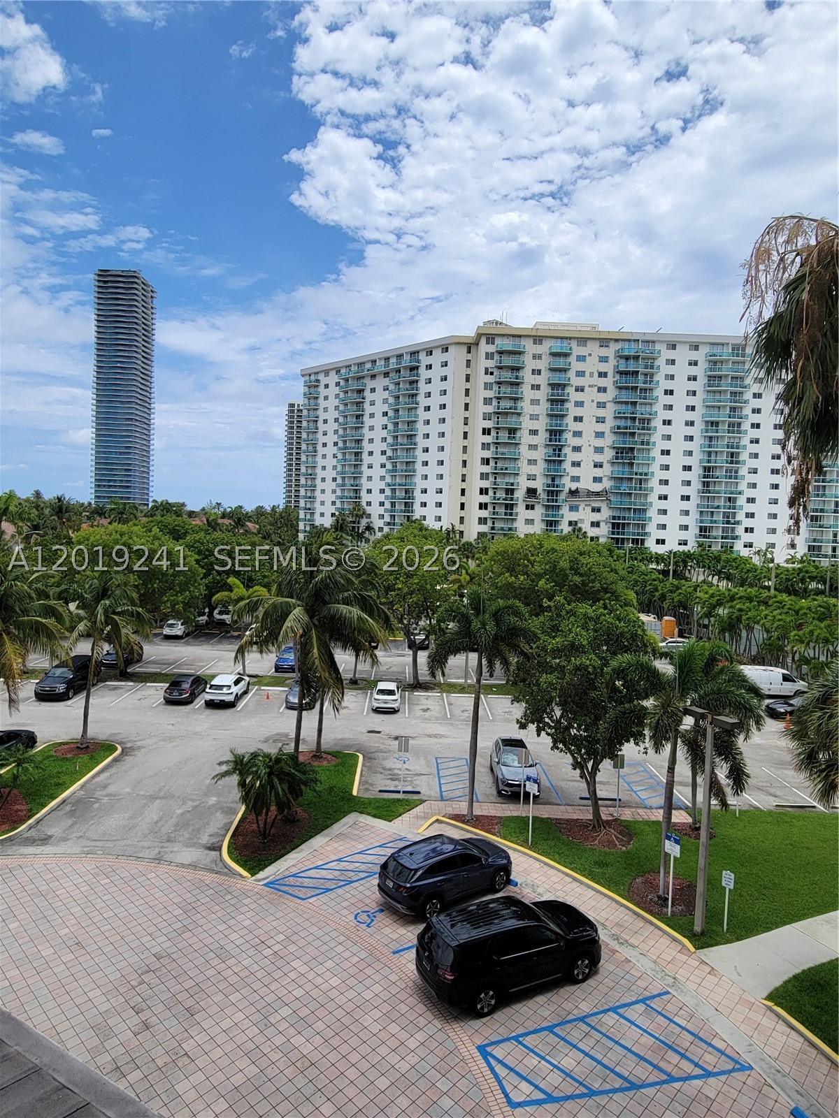 OCEANVIEW BUILDING B COND - Residential