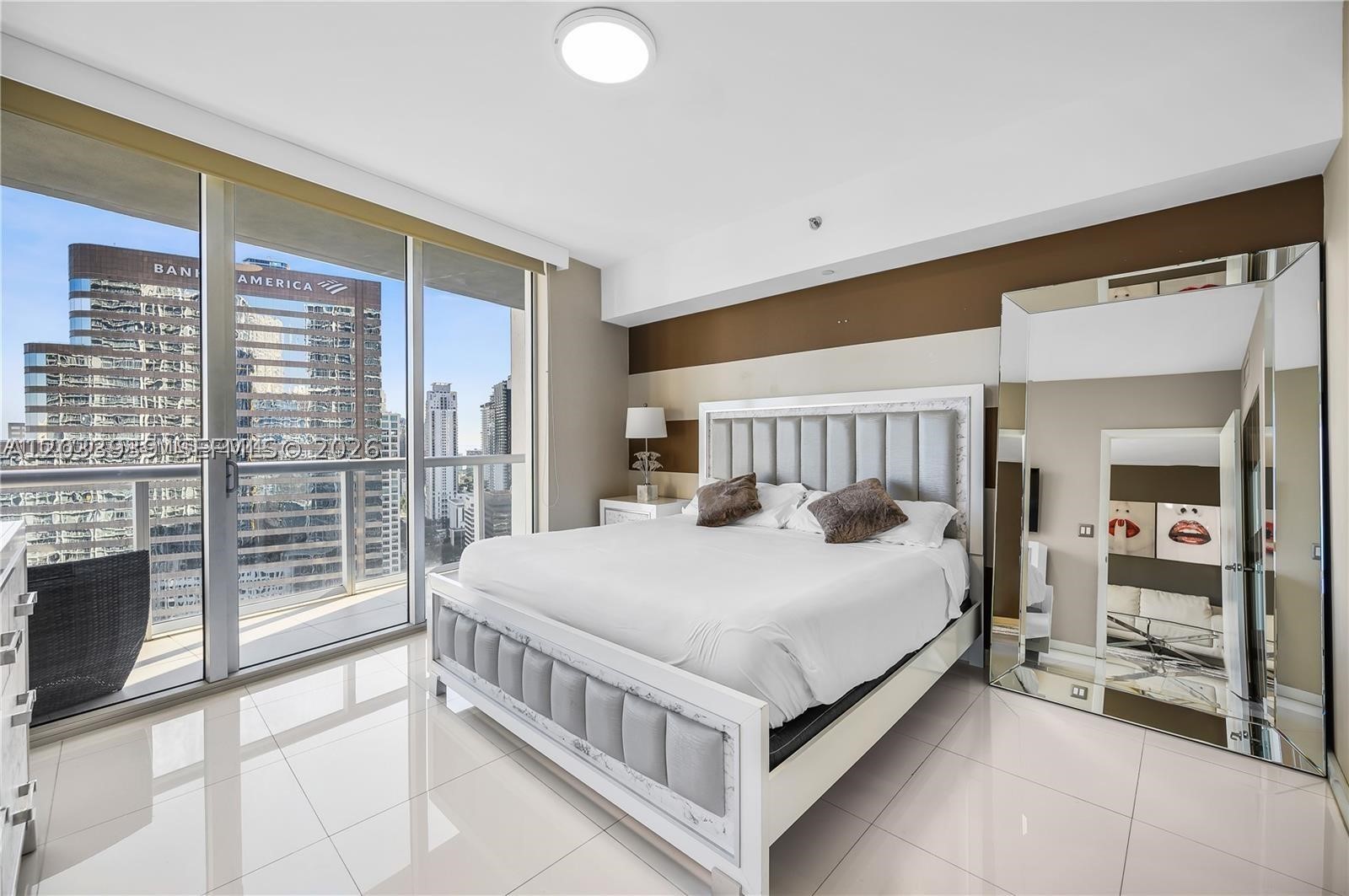 ICON BRICKELL CONDO NO 3 - Residential