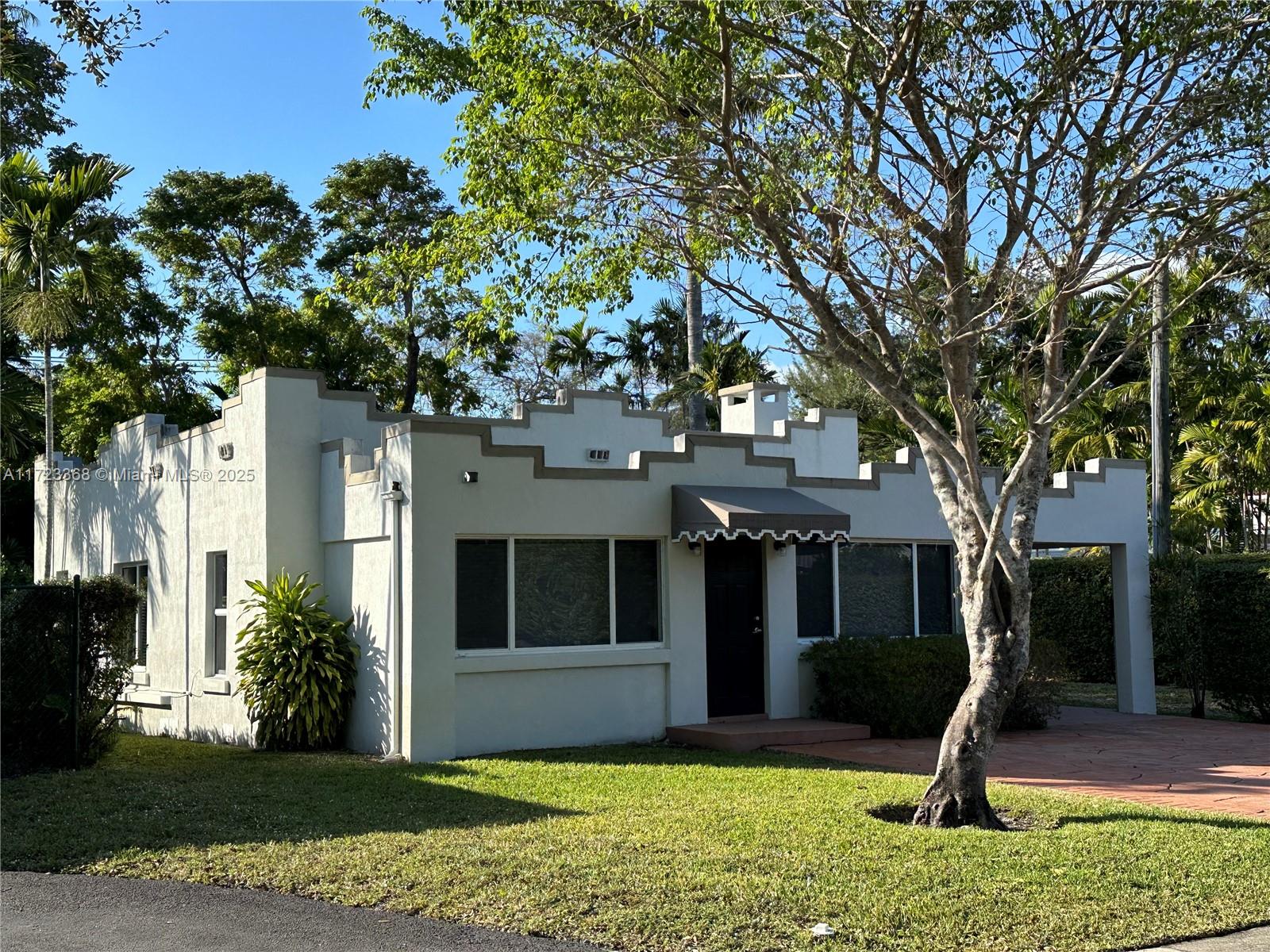 COUNTRY CLUB ESTATES SEC - Residential Lease