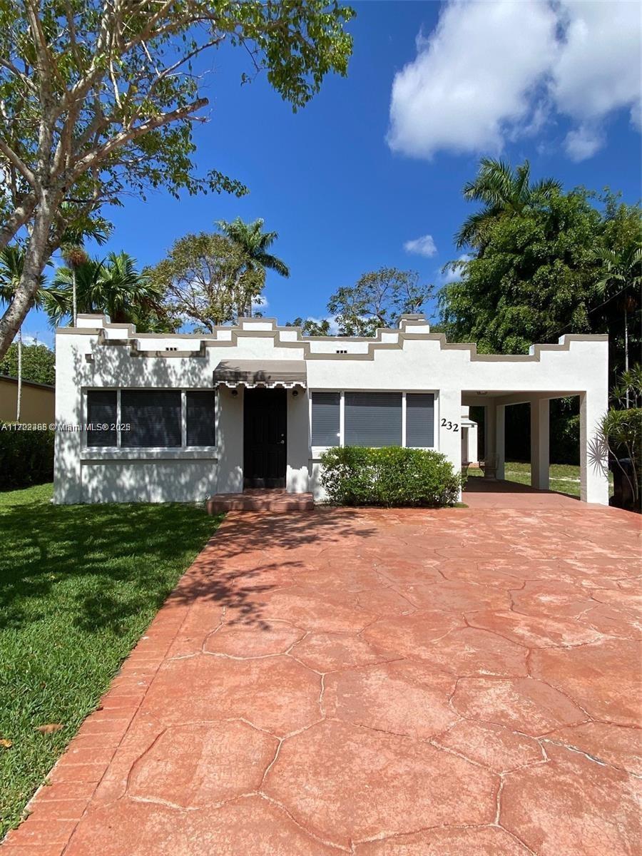 COUNTRY CLUB ESTATES SEC - Residential Lease
