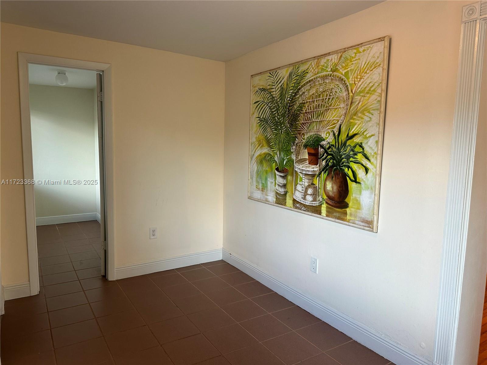 COUNTRY CLUB ESTATES SEC - Residential Lease